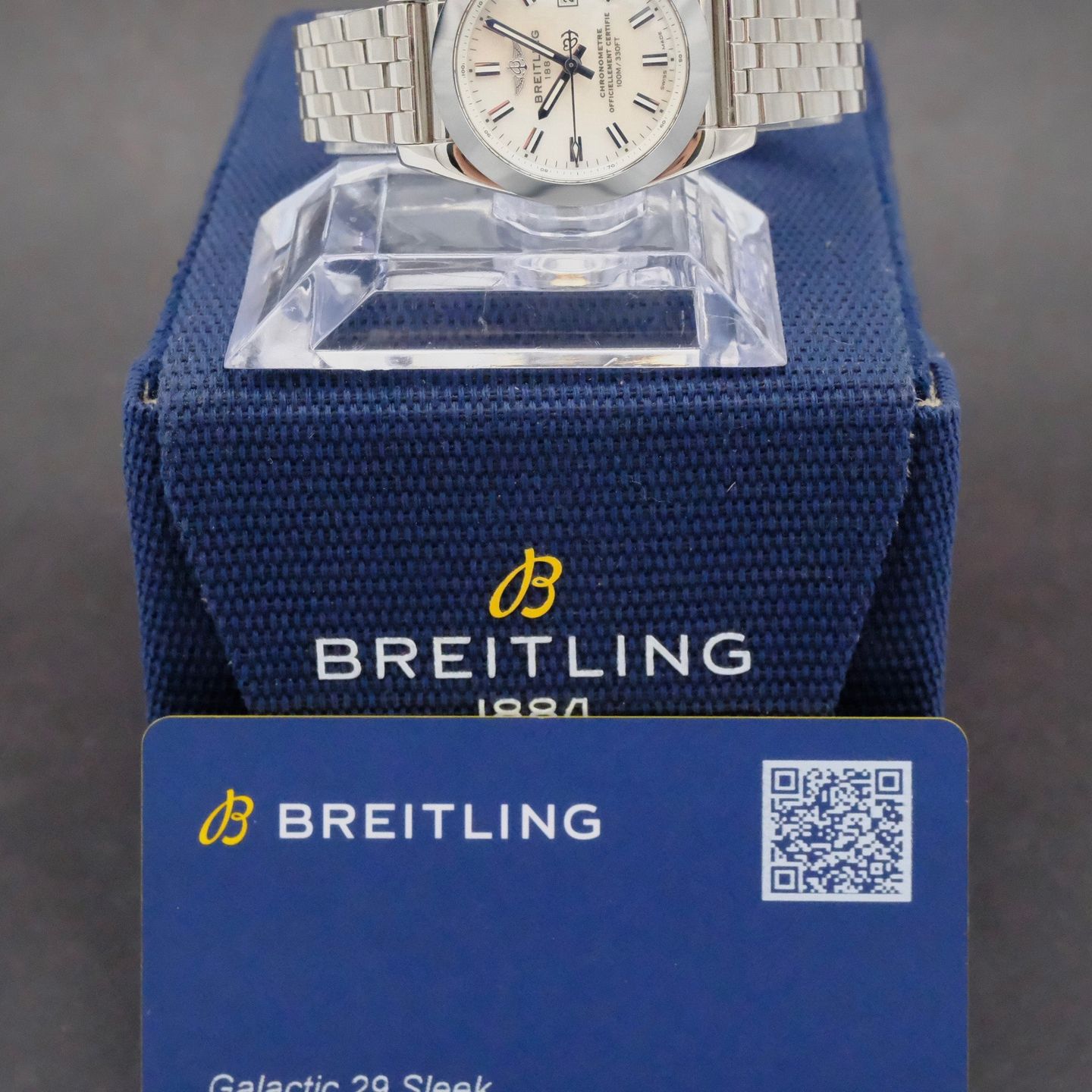 Breitling Galactic W72348 (2022) - White dial 29 mm Steel case (3/8)