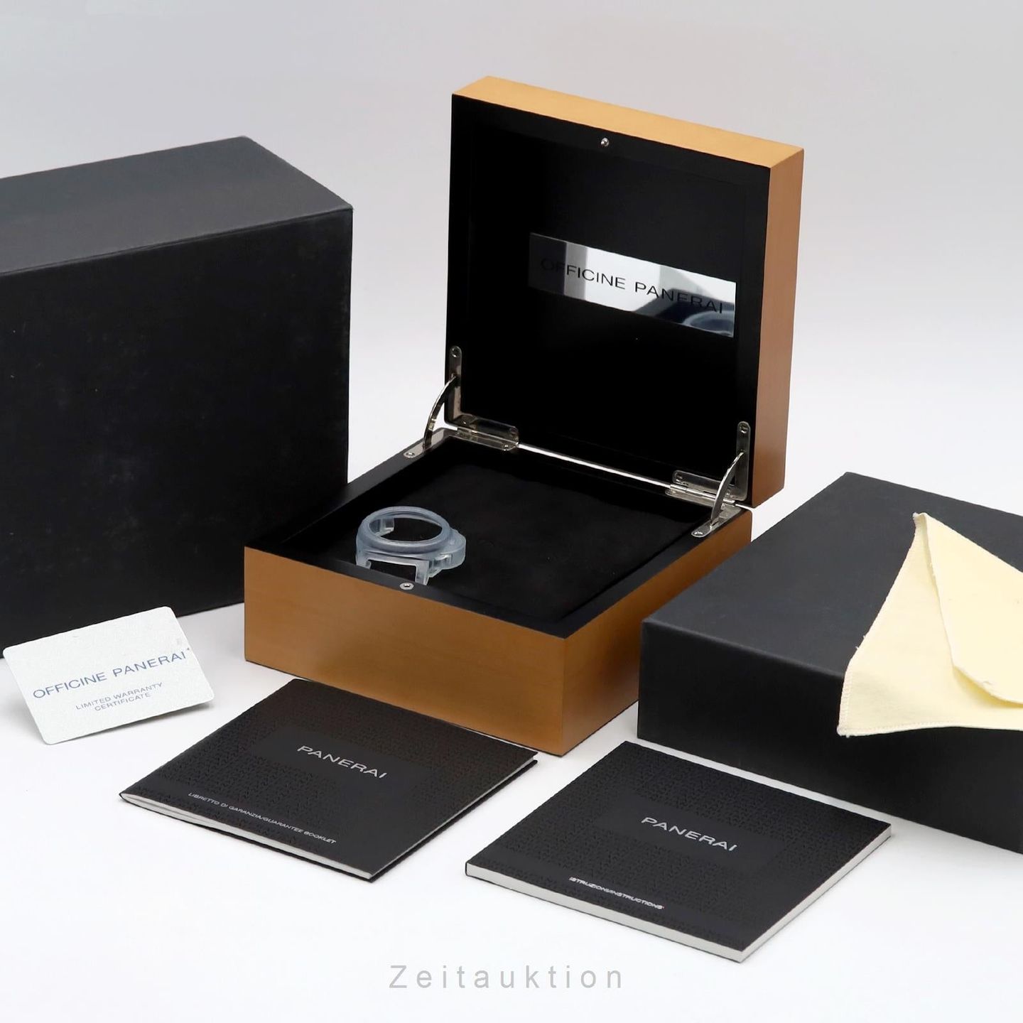 Panerai Luminor Base Logo PAM00630 - (7/8)