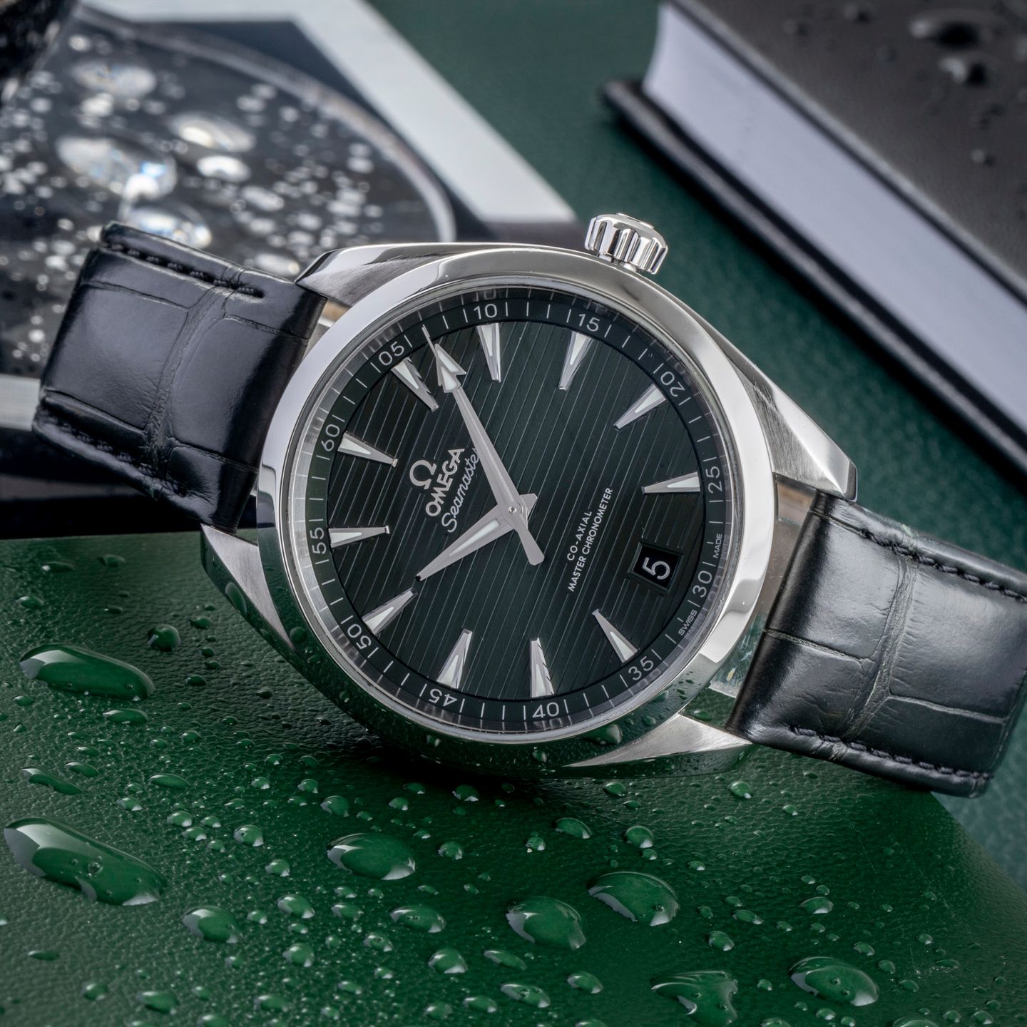 Omega Seamaster Aqua Terra 220.13.41.21.10.001 (Onbekend (willekeurig serienummer)) - Groen wijzerplaat 41mm Staal (2/8)