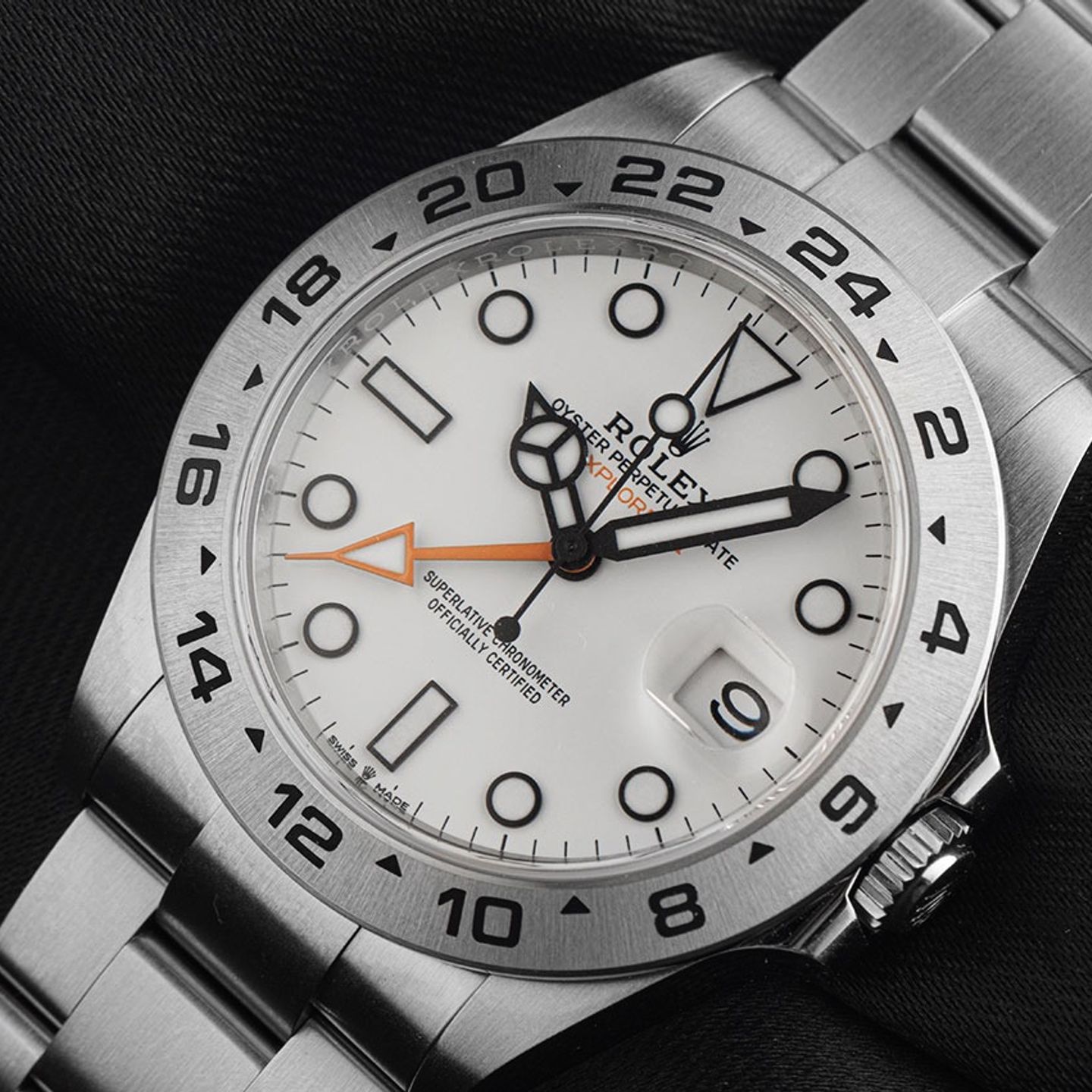Rolex Explorer II 226570 - (3/7)