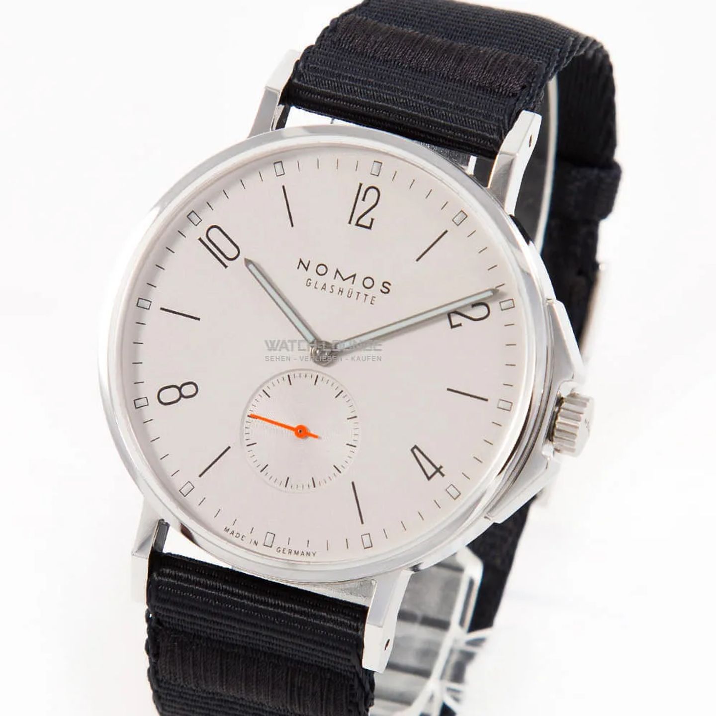 NOMOS Ahoi 555 - (1/8)