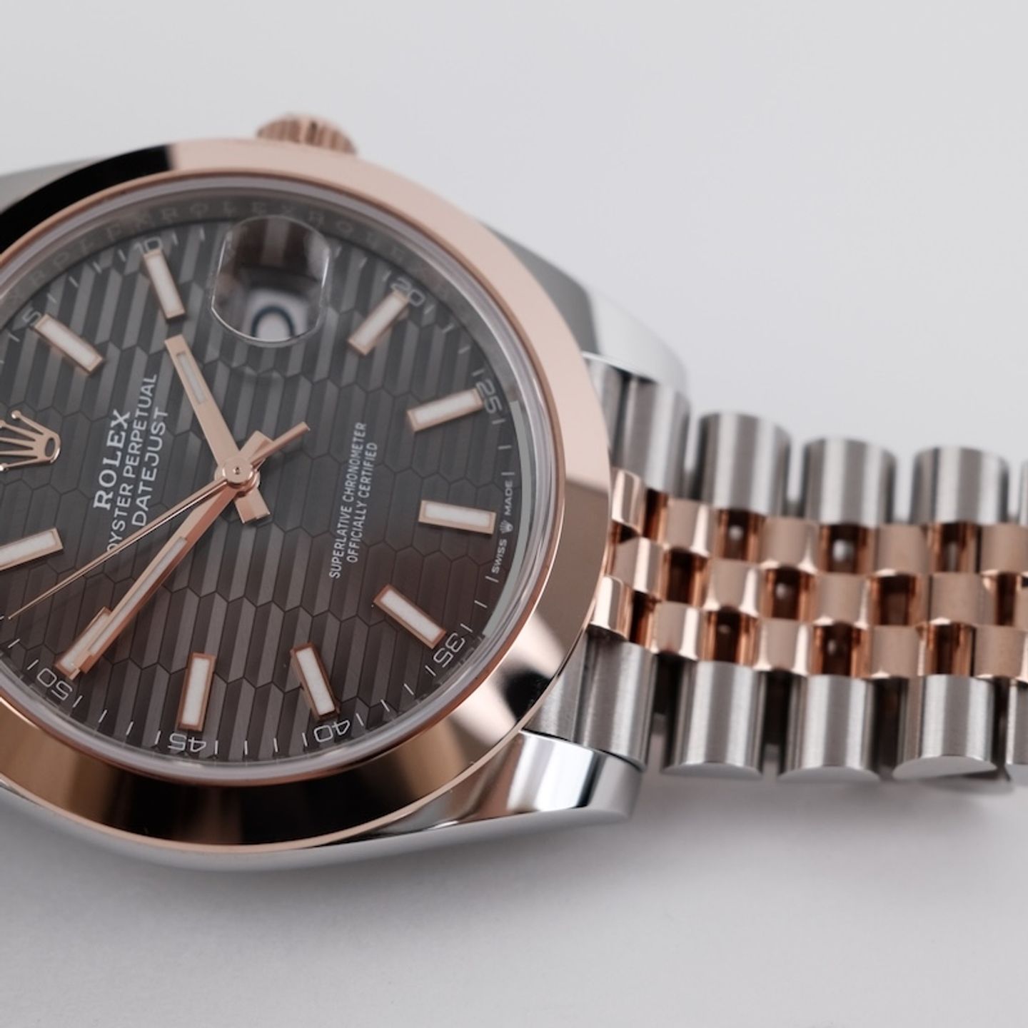 Rolex Datejust 41 126301 (2023) - Grey dial 41 mm Gold/Steel case (4/8)