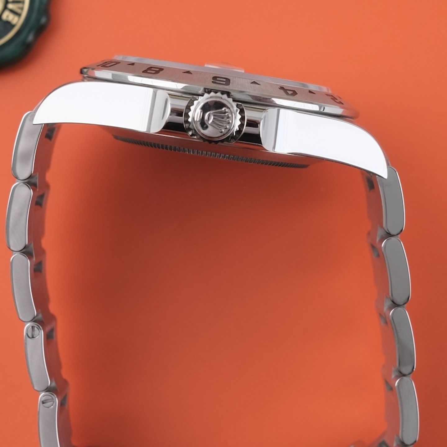 Rolex Explorer II 226570 (2021) - 42 mm Steel case (6/8)