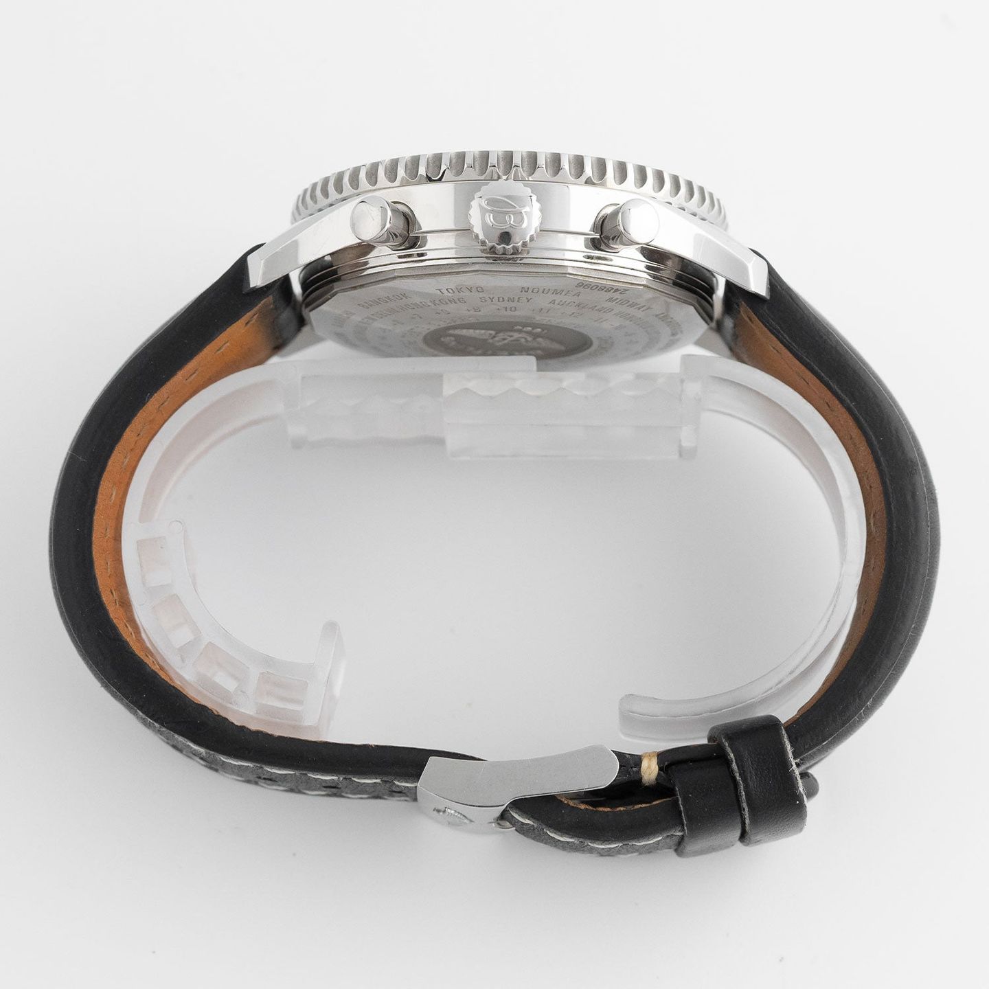 Breitling Navitimer World A24322 (2011) - 46 mm Steel case (5/6)