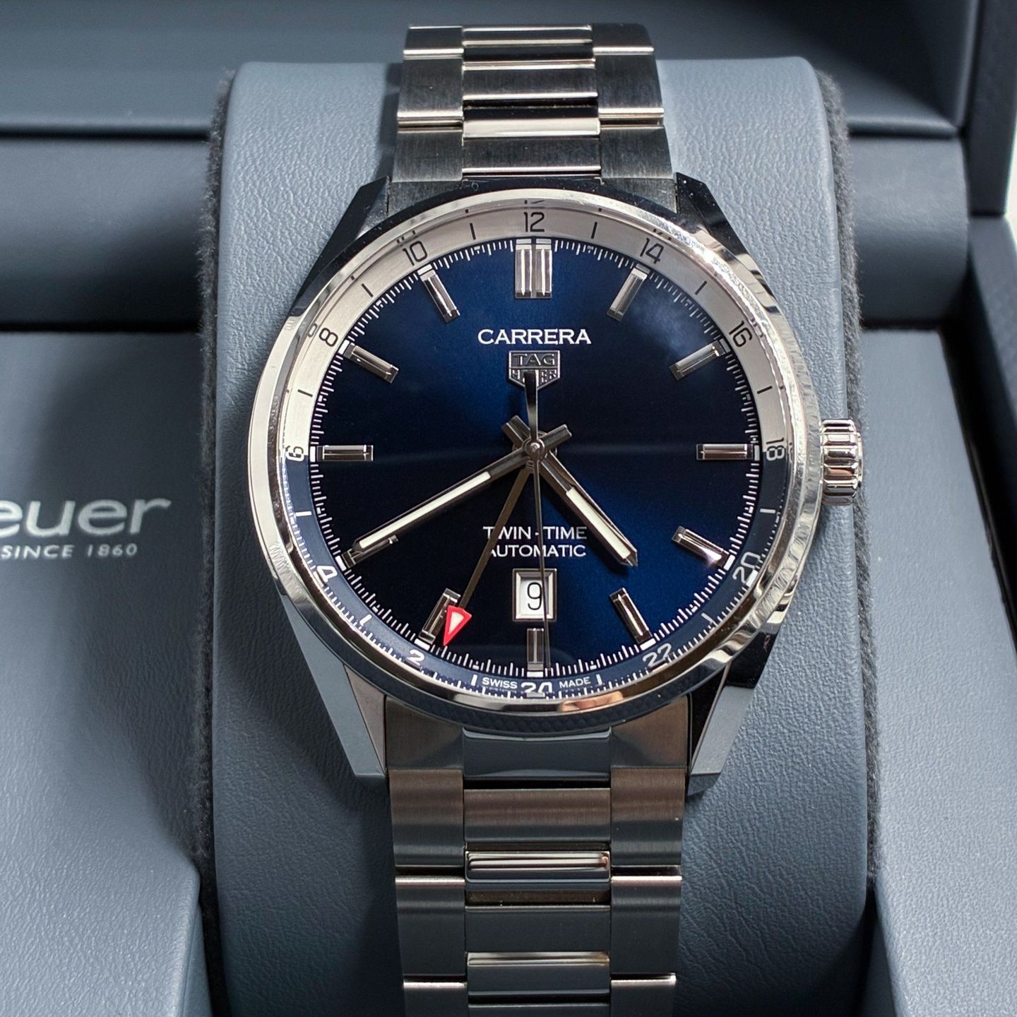 TAG Heuer Carrera WBN201A.BA0640 (2023) - Blue dial 41 mm Steel case (2/7)
