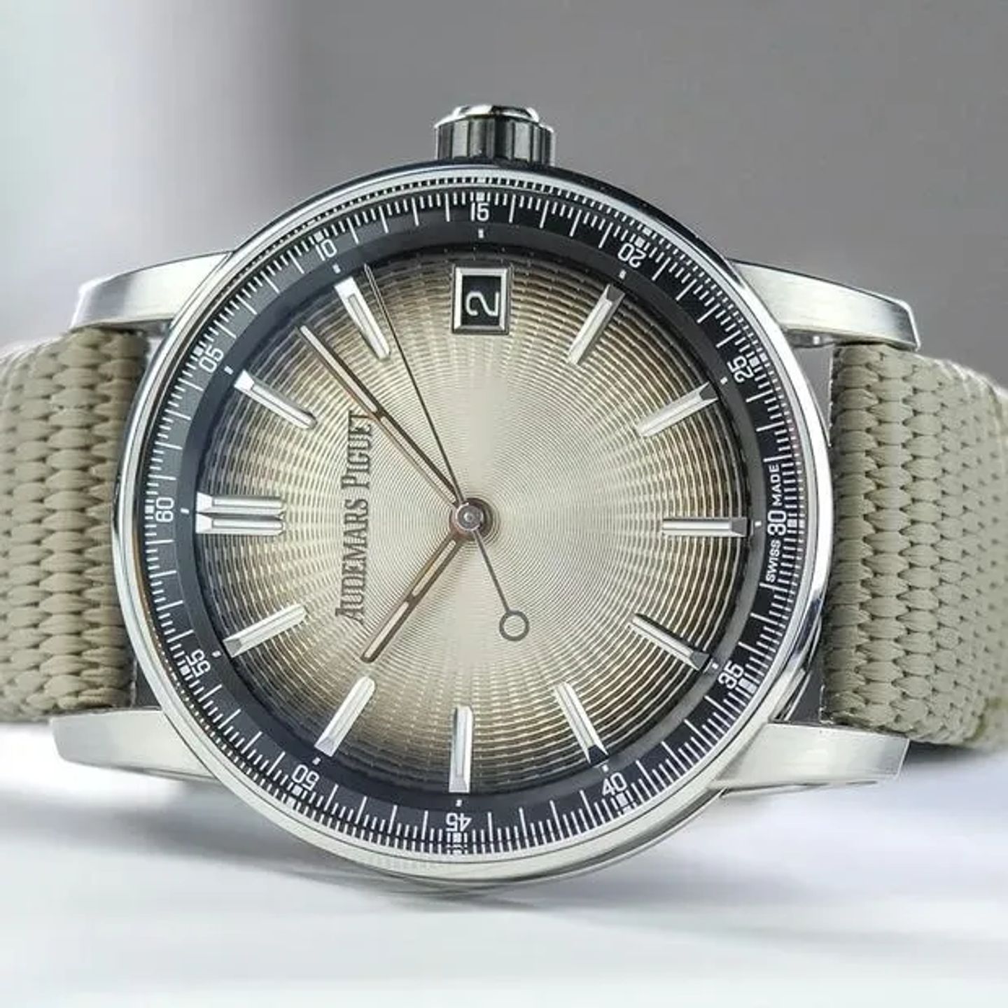 Audemars Piguet CODE 11.59 15210QT.OO.A064KB.01 - (4/6)