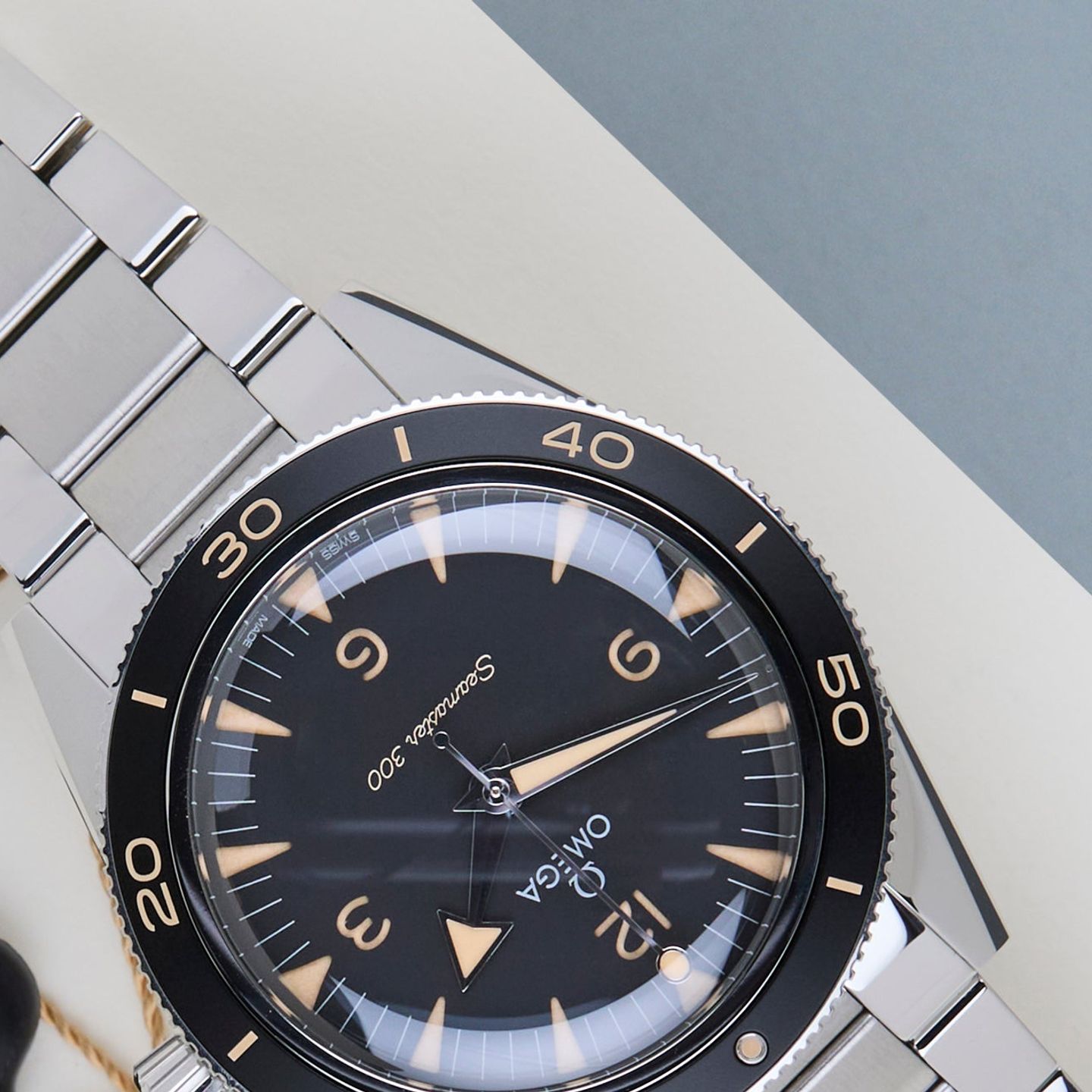 Omega Seamaster 300 234.30.41.21.01.001 - (4/8)