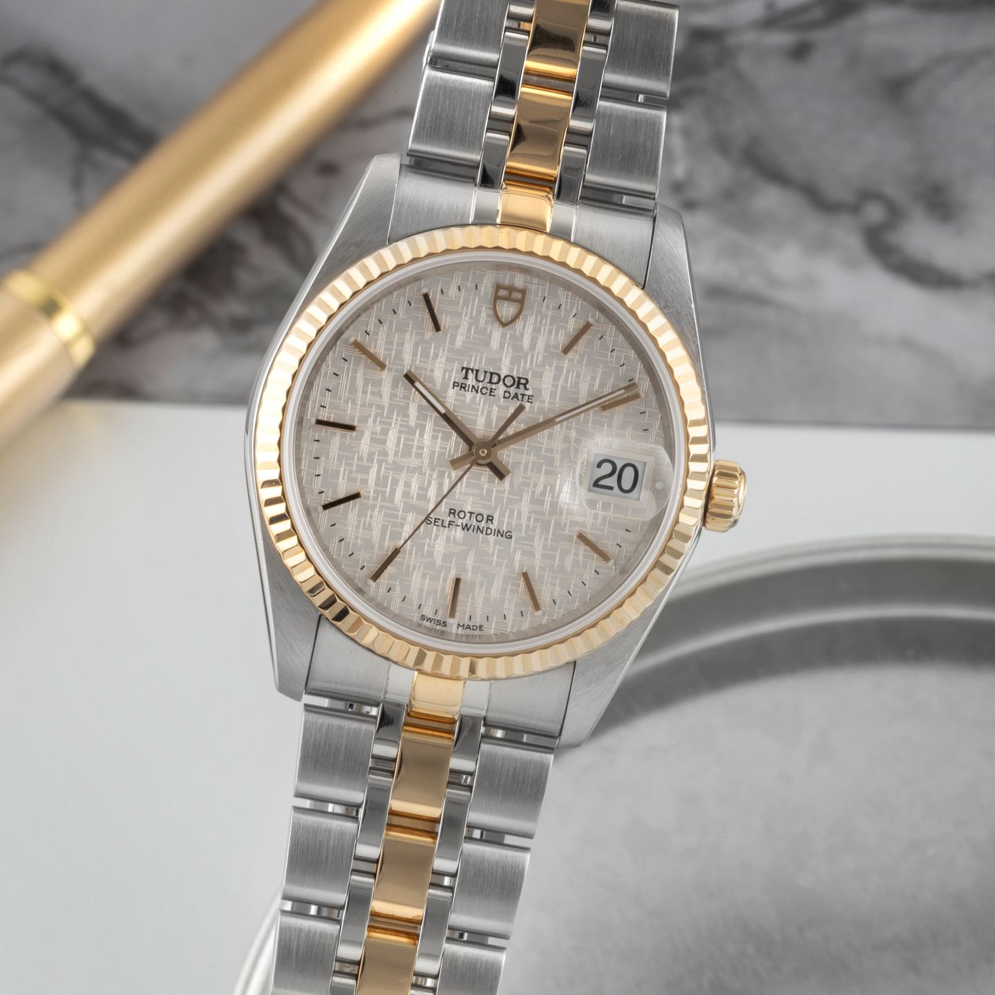 Tudor Prince Date 74033 - (3/8)