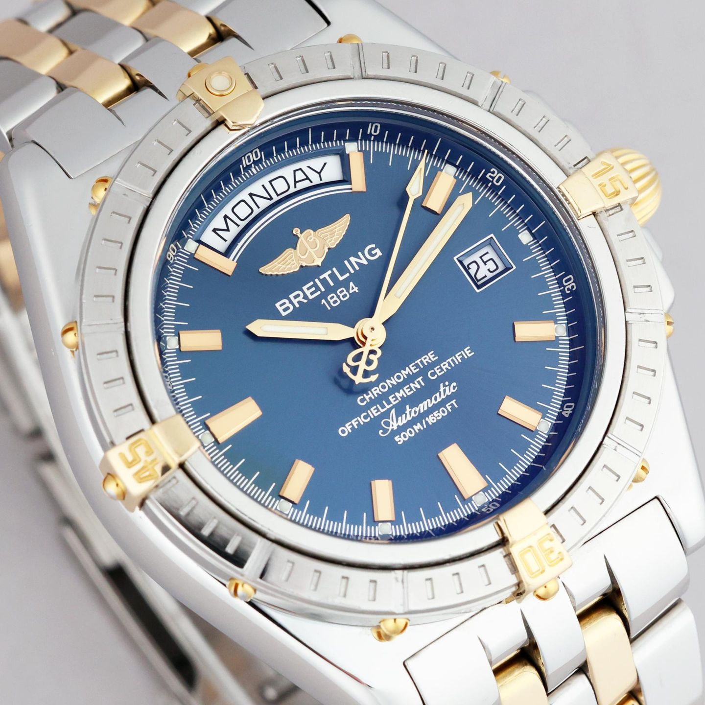 Breitling Headwind B45355 (2005) - Black dial 43 mm Steel case (3/8)