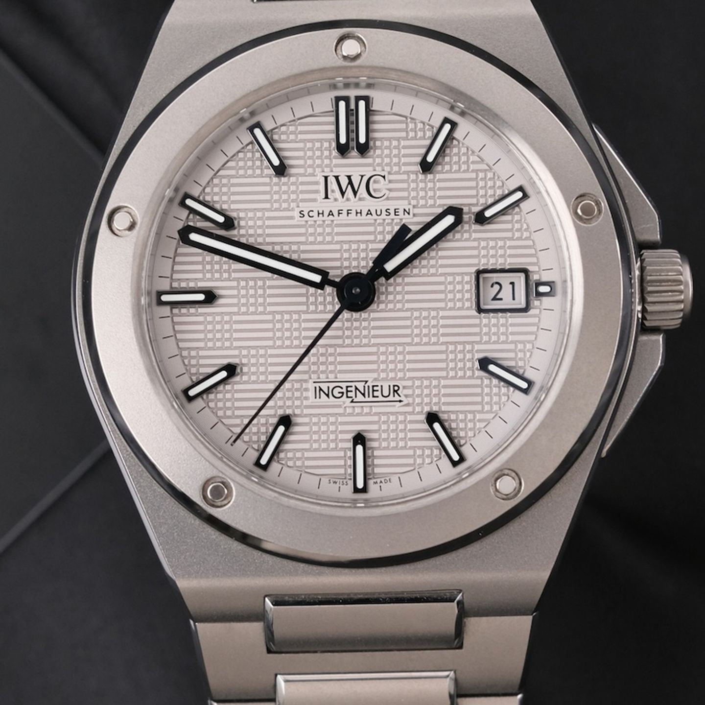 IWC Ingenieur Automatic IW328904 - (1/8)
