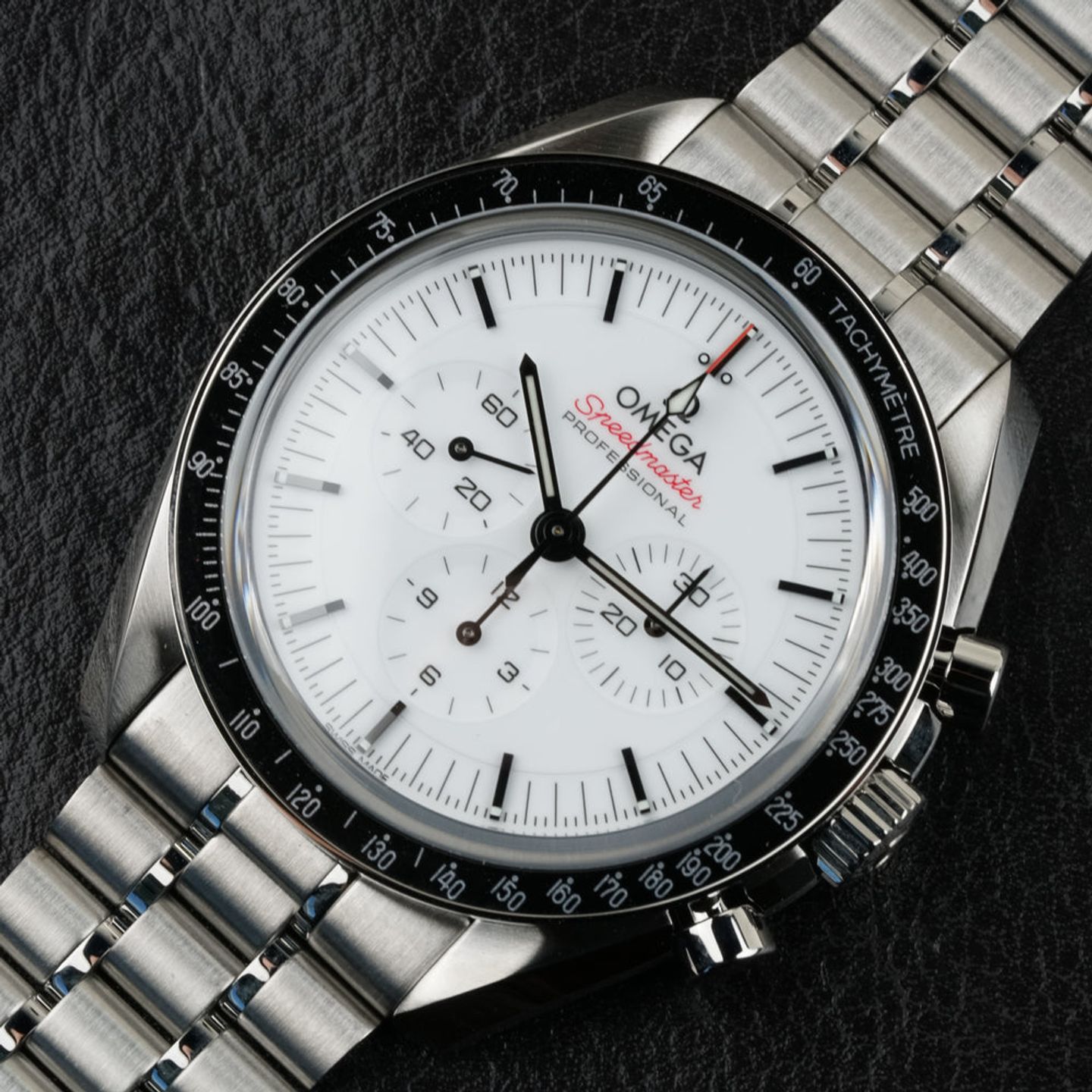 Omega Speedmaster Professional Moonwatch 310.30.42.50.04.001 (2026) - White dial 42 mm Steel case (7/8)