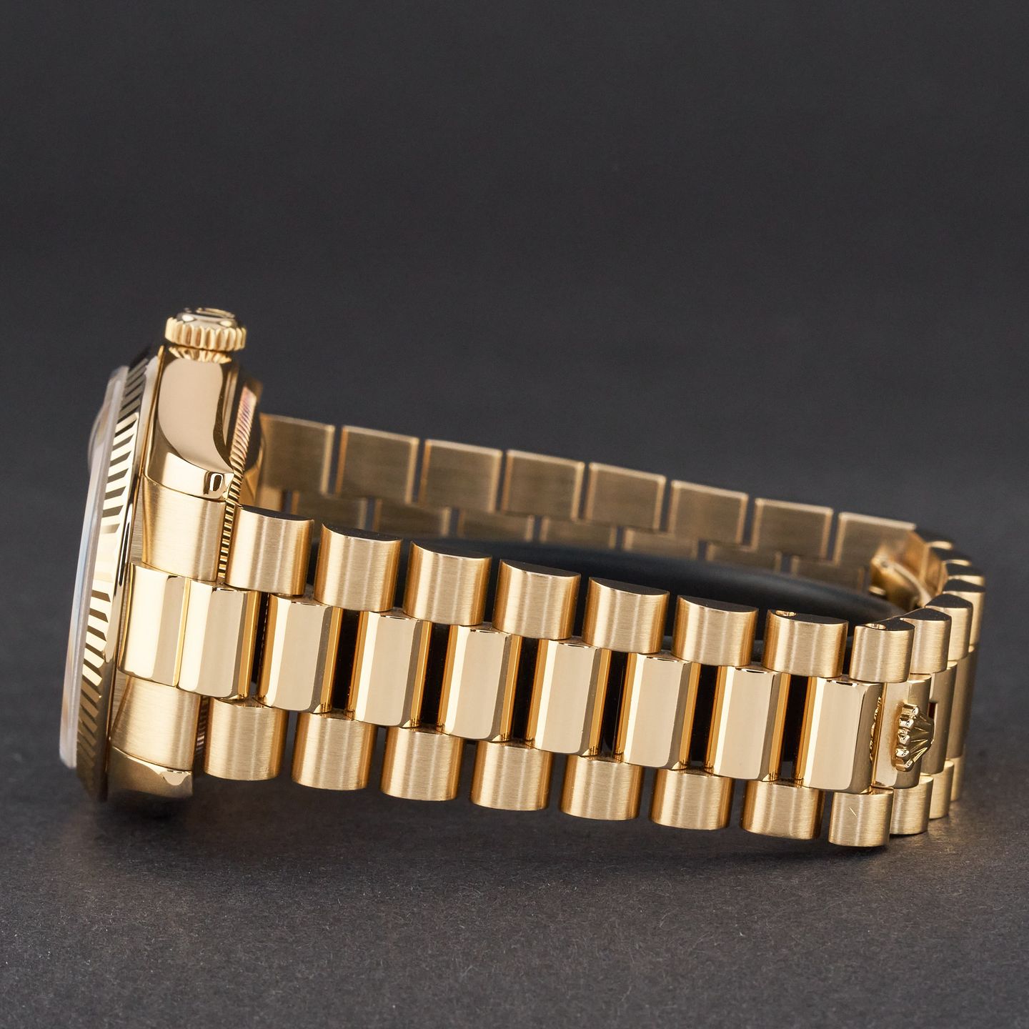 Rolex Day-Date 36 118238 (2004) - Silver dial 36 mm Yellow Gold case (6/8)