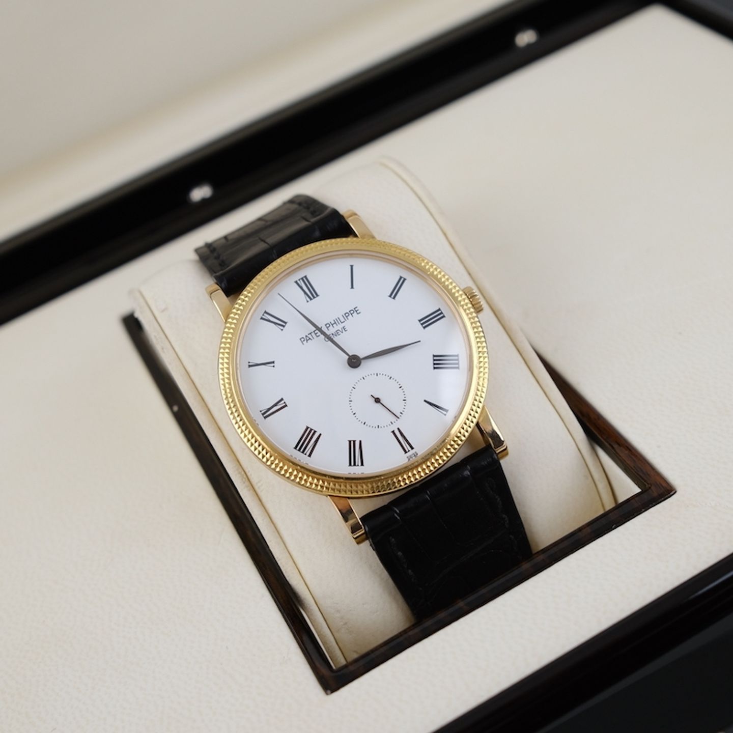 Patek Philippe Calatrava 5119J-001 - (1/8)