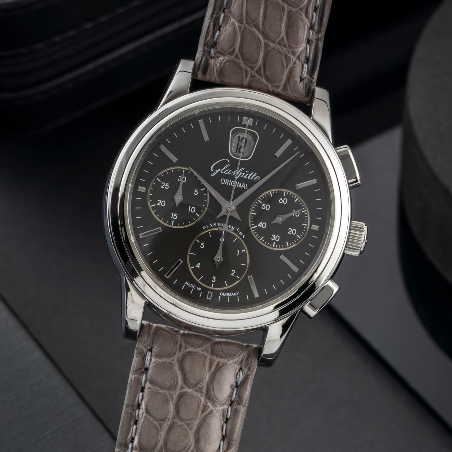 Unknown Unknown 39-31-14-23-04 (2005) - (3/8)