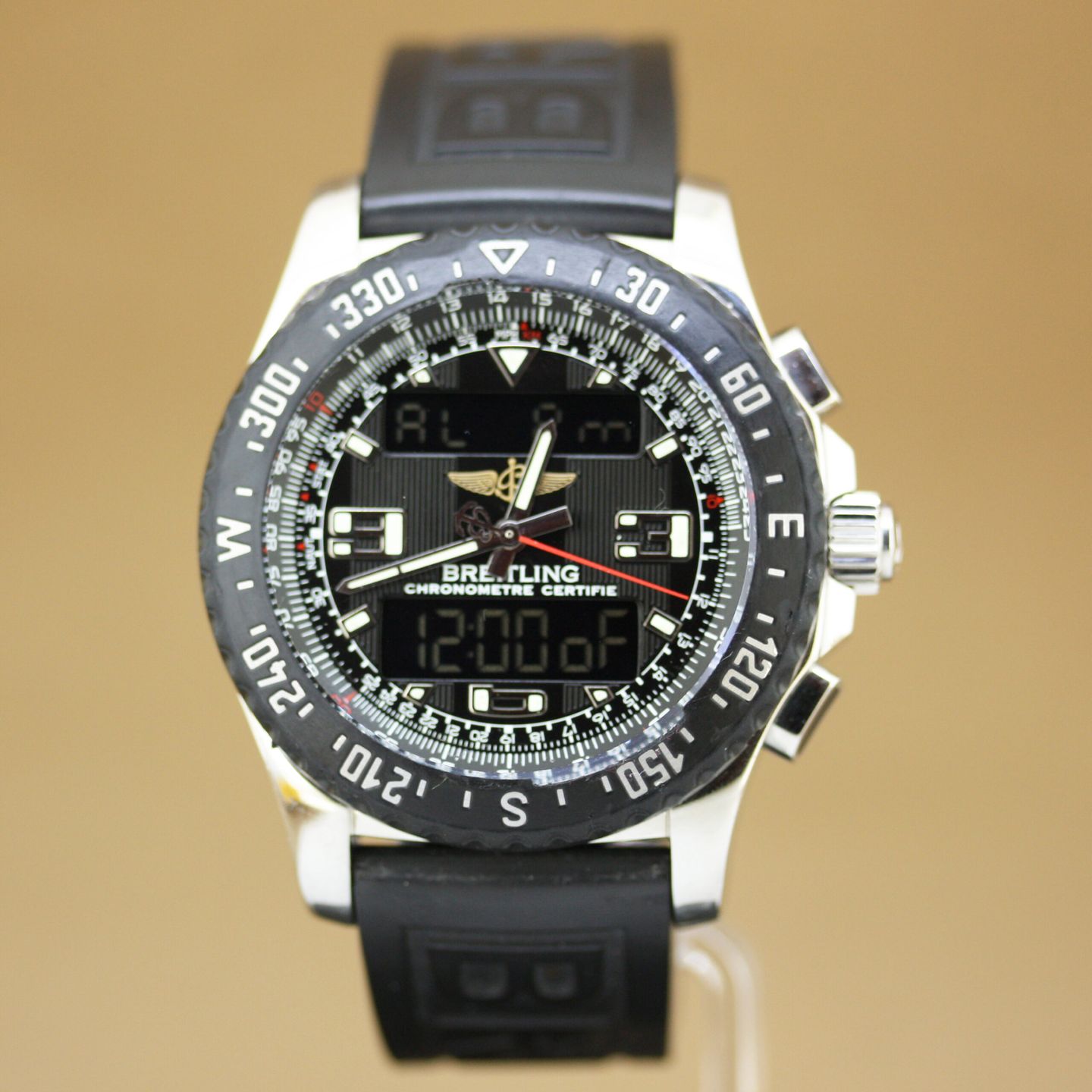 Breitling Airwolf A78364 (2010) - Black dial 44 mm Steel case (2/8)