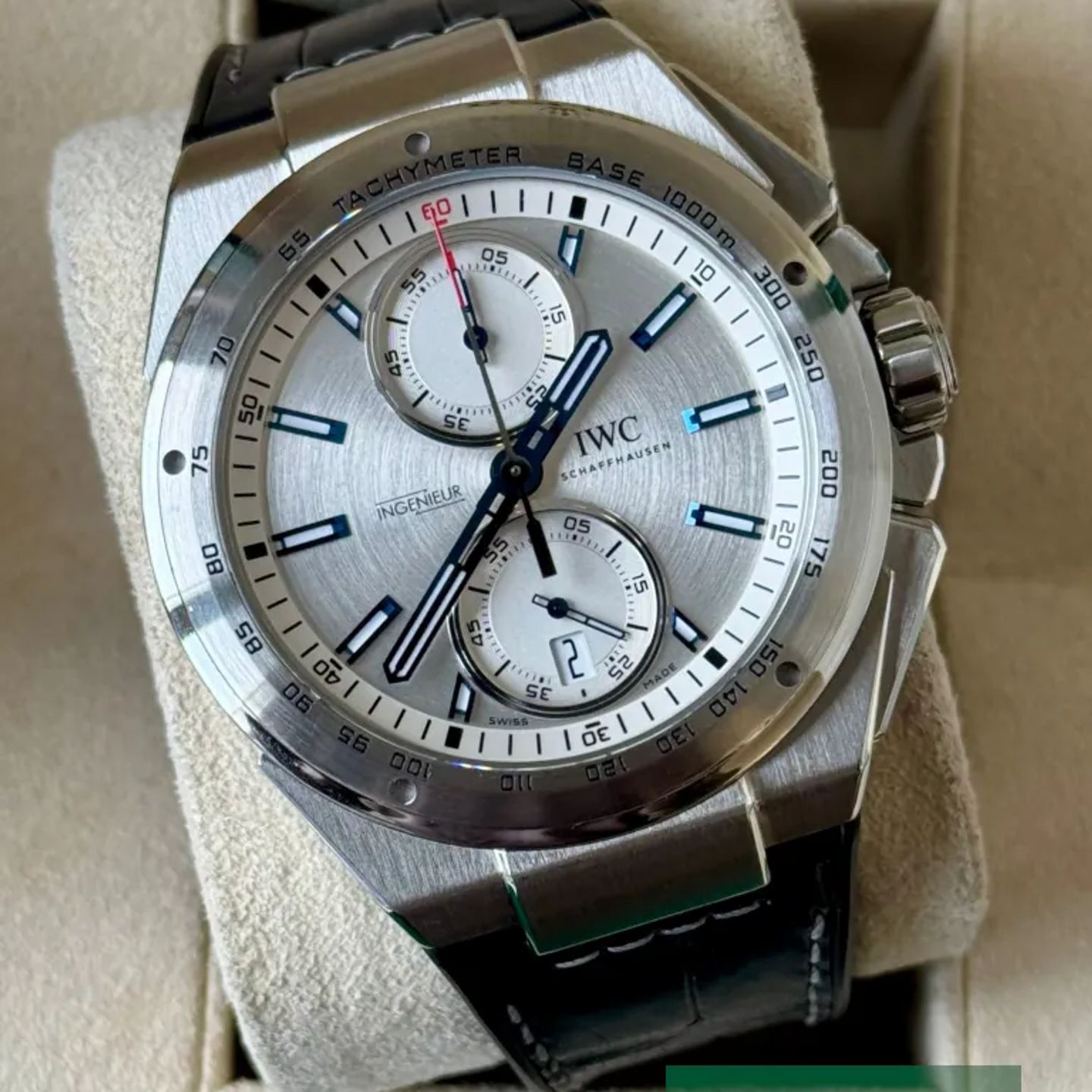 IWC Ingenieur Chronograph Racer IW378509 - (1/7)