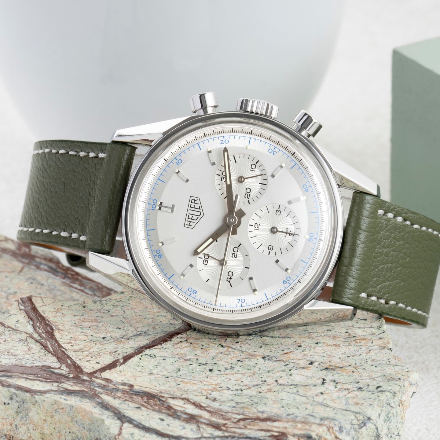 TAG Heuer Carrera CS3110 (2002) - Silver dial 36 mm Steel case (2/8)