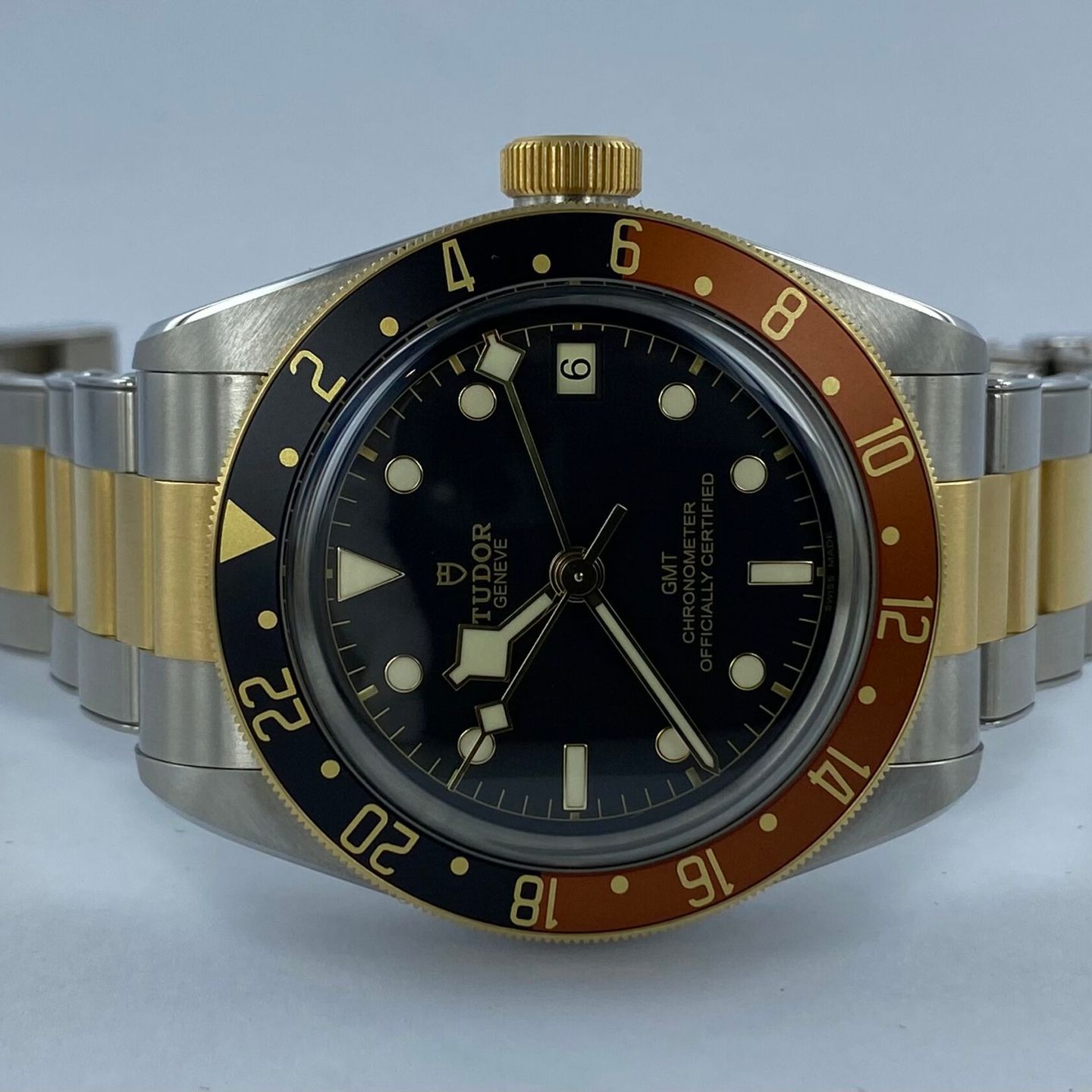 Tudor Black Bay GMT 79833MN (2022) - Black dial 41 mm Steel case (1/7)