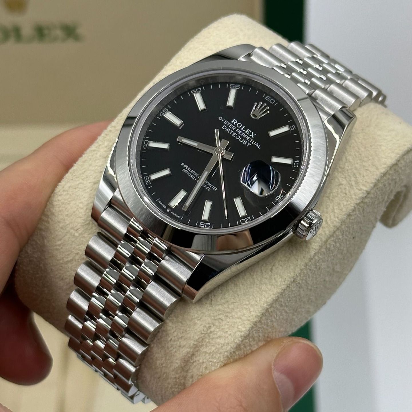 Rolex Datejust 41 126300 (2024) - Zwart wijzerplaat 41mm Staal (8/8)