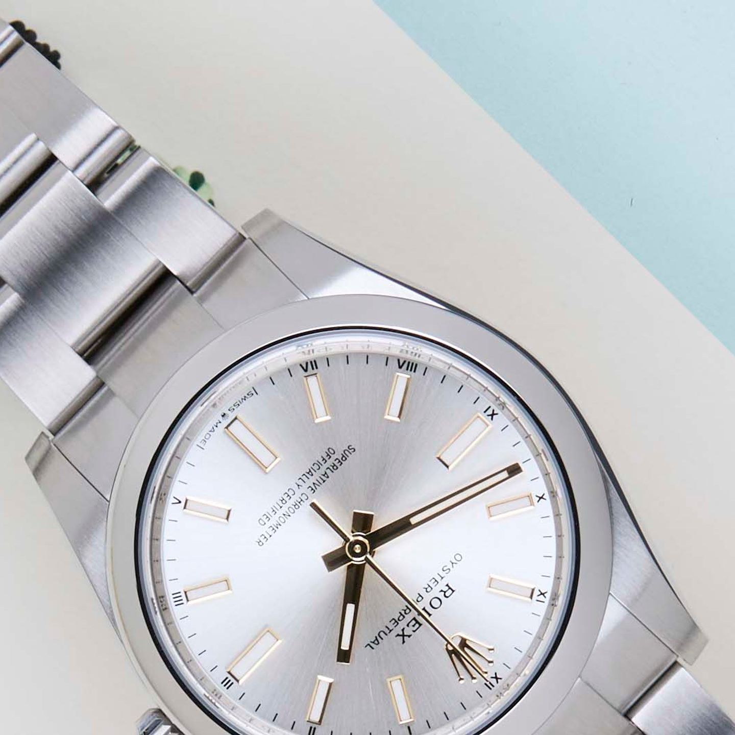 Rolex Oyster Perpetual 34 124200 (2025) - 34 mm Steel case (4/8)