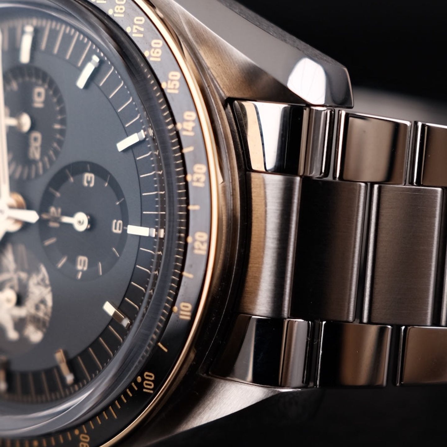 Omega Speedmaster Professional Moonwatch 310.20.42.50.01.001 (2019) - Black dial 42 mm Steel case (5/8)