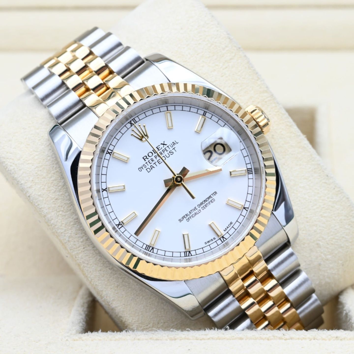 Rolex Datejust 36 116233 (2005) - Wit wijzerplaat 36mm Goud/Staal (1/7)
