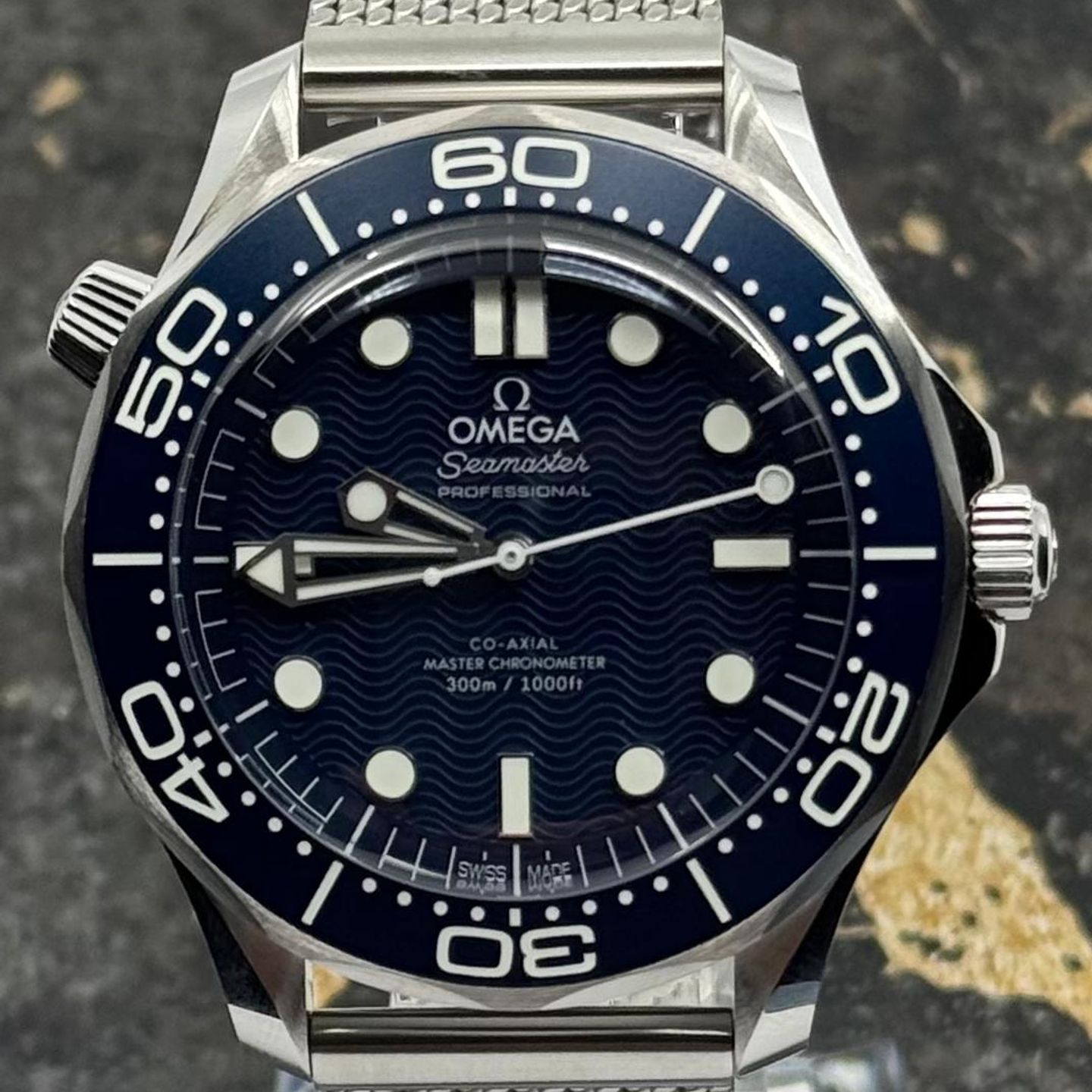 Omega Seamaster Diver 300 M 210.30.42.20.03.002 - (6/8)