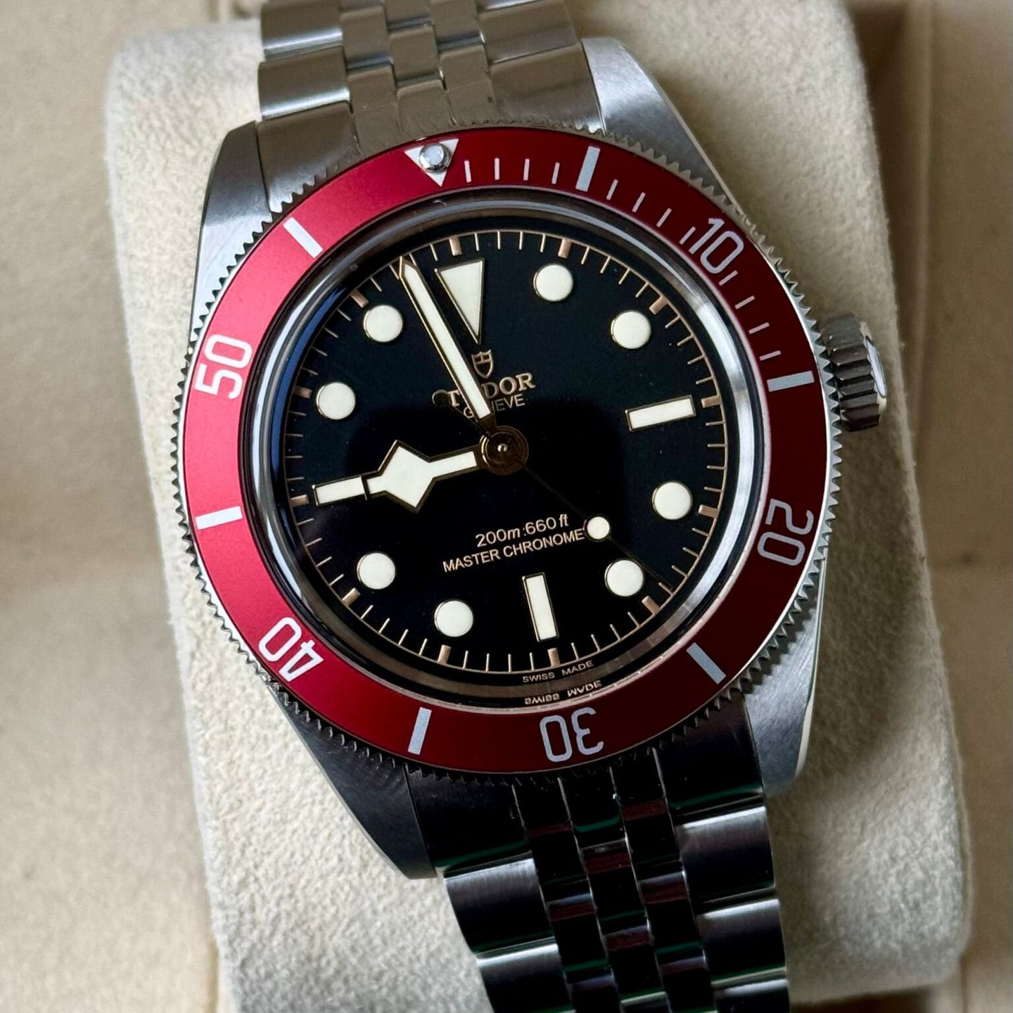 Tudor Black Bay 41 7941A1A0RU - (1/7)