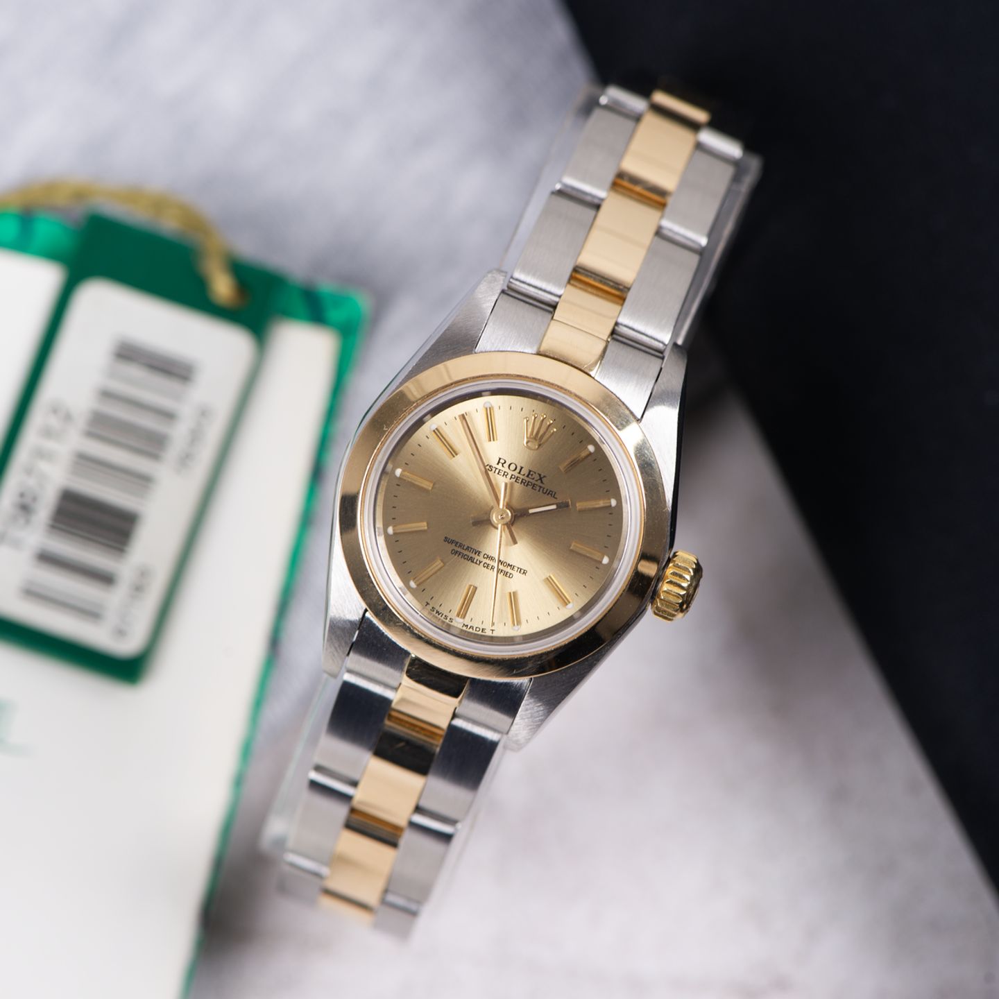Rolex Oyster Perpetual 67183 (1996) - Champagne dial 26 mm Gold/Steel case (1/8)