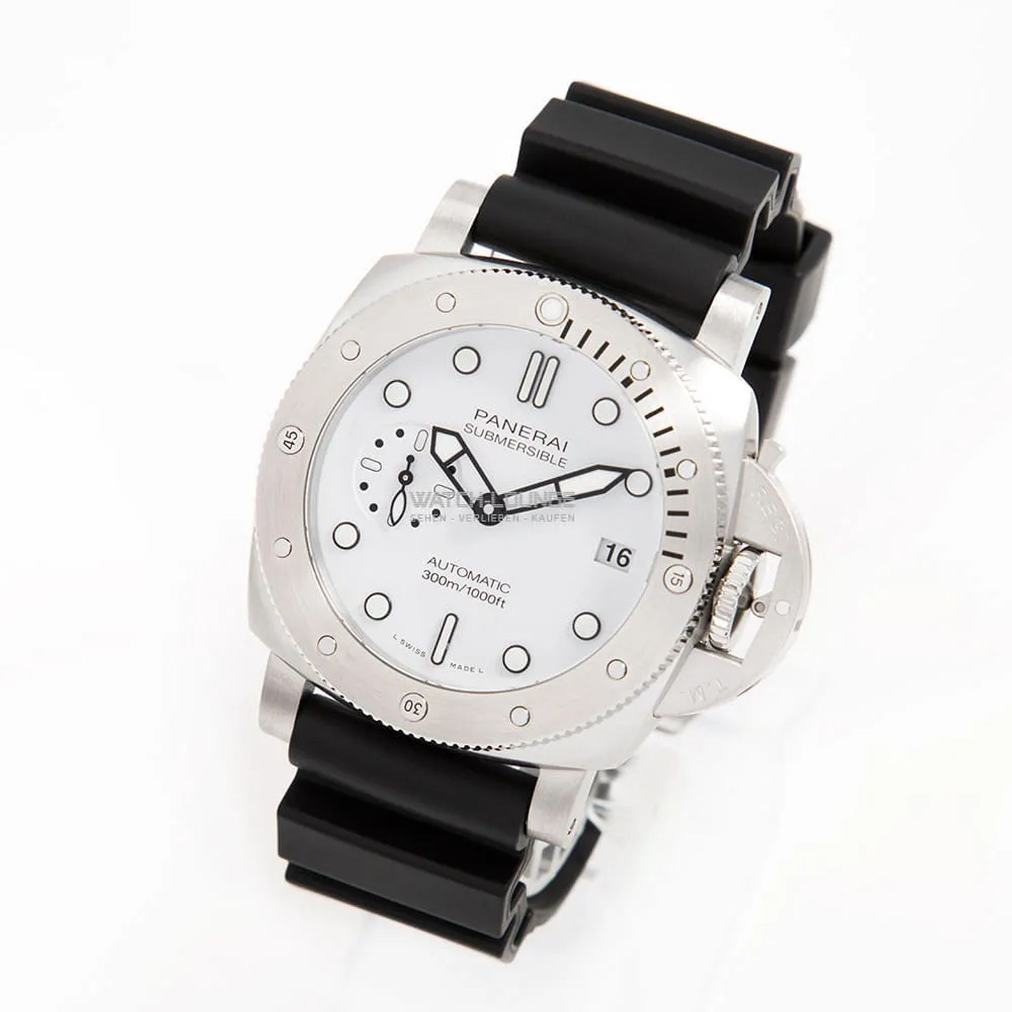 Panerai Luminor Submersible PAM02223 (2022) - White dial 42 mm Steel case (5/8)