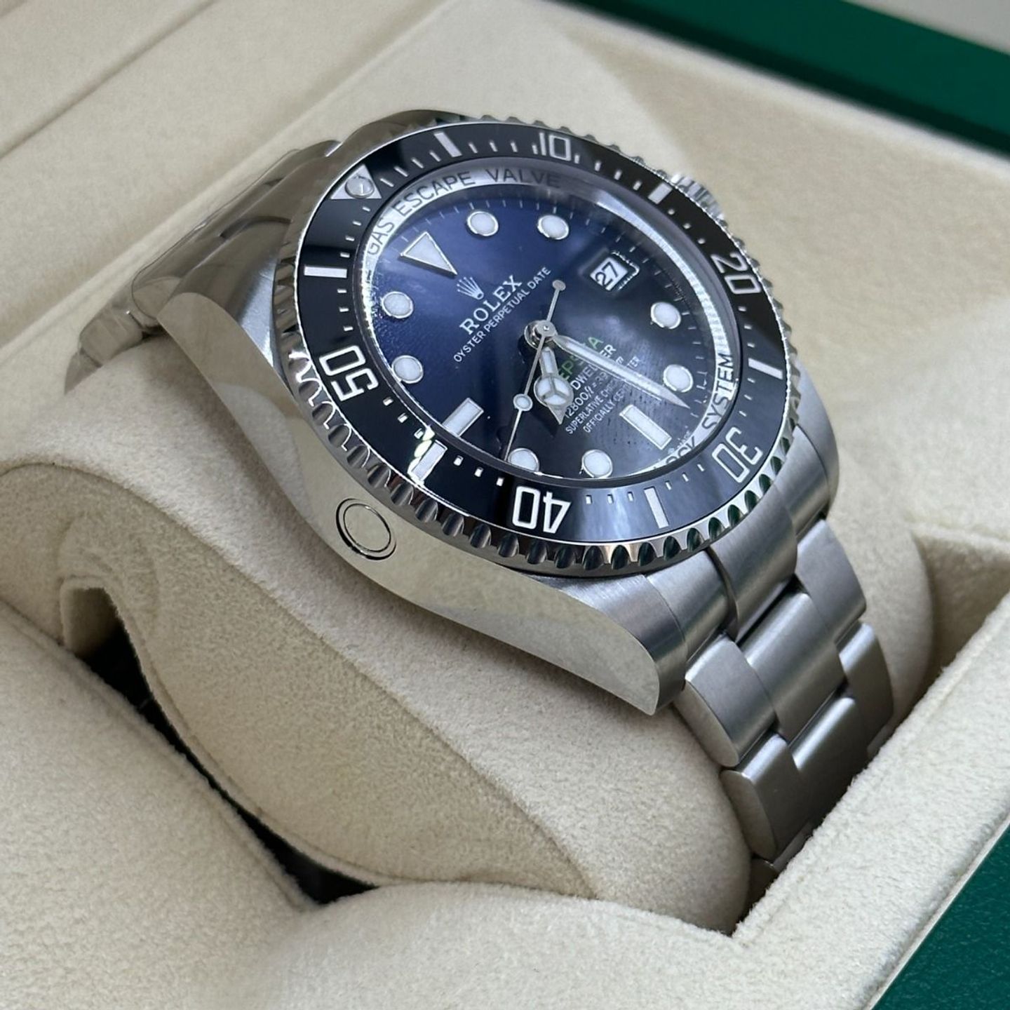 Rolex Sea-Dweller Deepsea 136660 (2023) - Blauw wijzerplaat 44mm Staal (7/8)