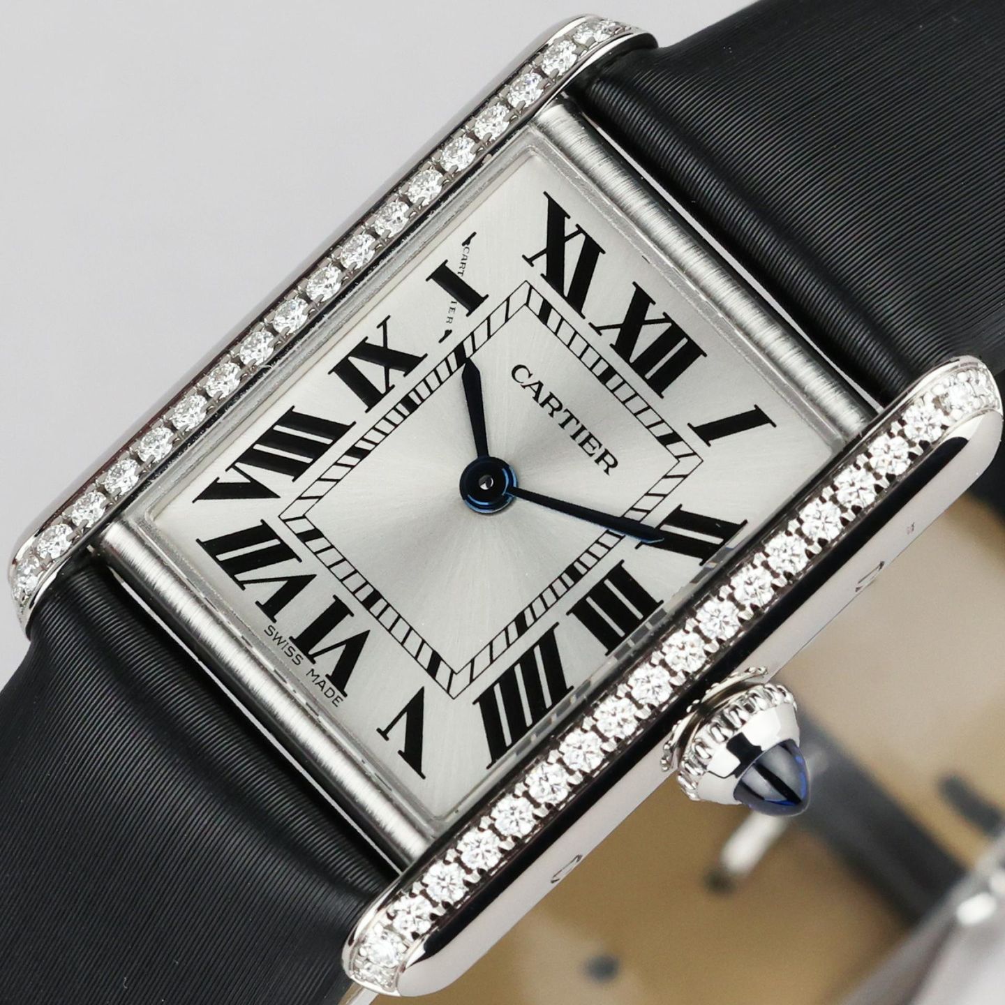 Cartier Tank W4TA0016 (2023) - White dial 27 mm Steel case (5/8)