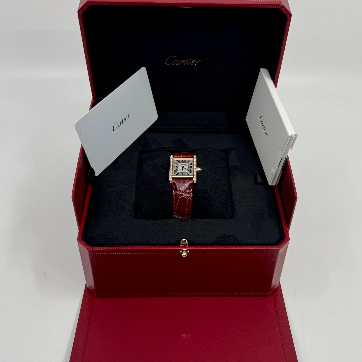 Cartier Tank Louis Cartier WJTA0037 (2025) - Silver dial 22 mm Rose Gold case (3/8)