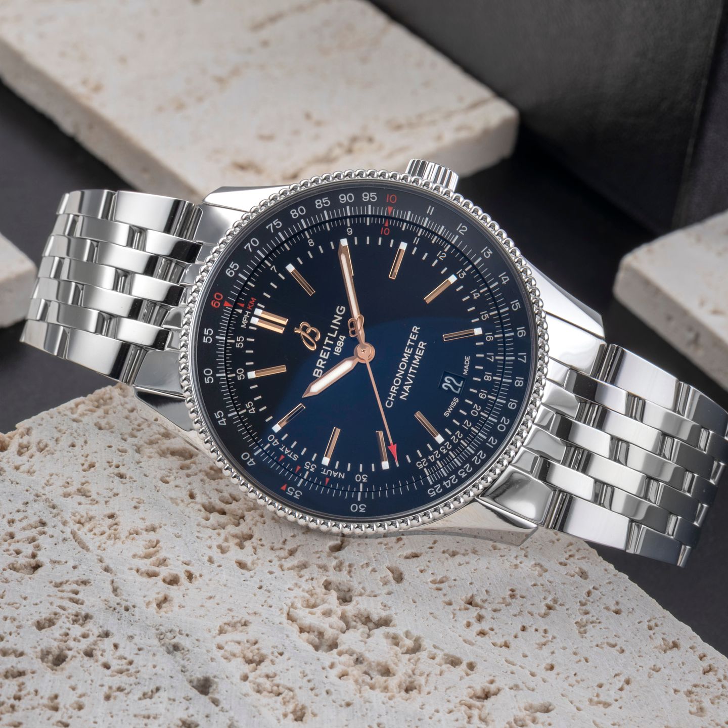 Breitling Navitimer A17326241B1A1 (Onbekend (willekeurig serienummer)) - Zwart wijzerplaat 41mm Staal (2/8)