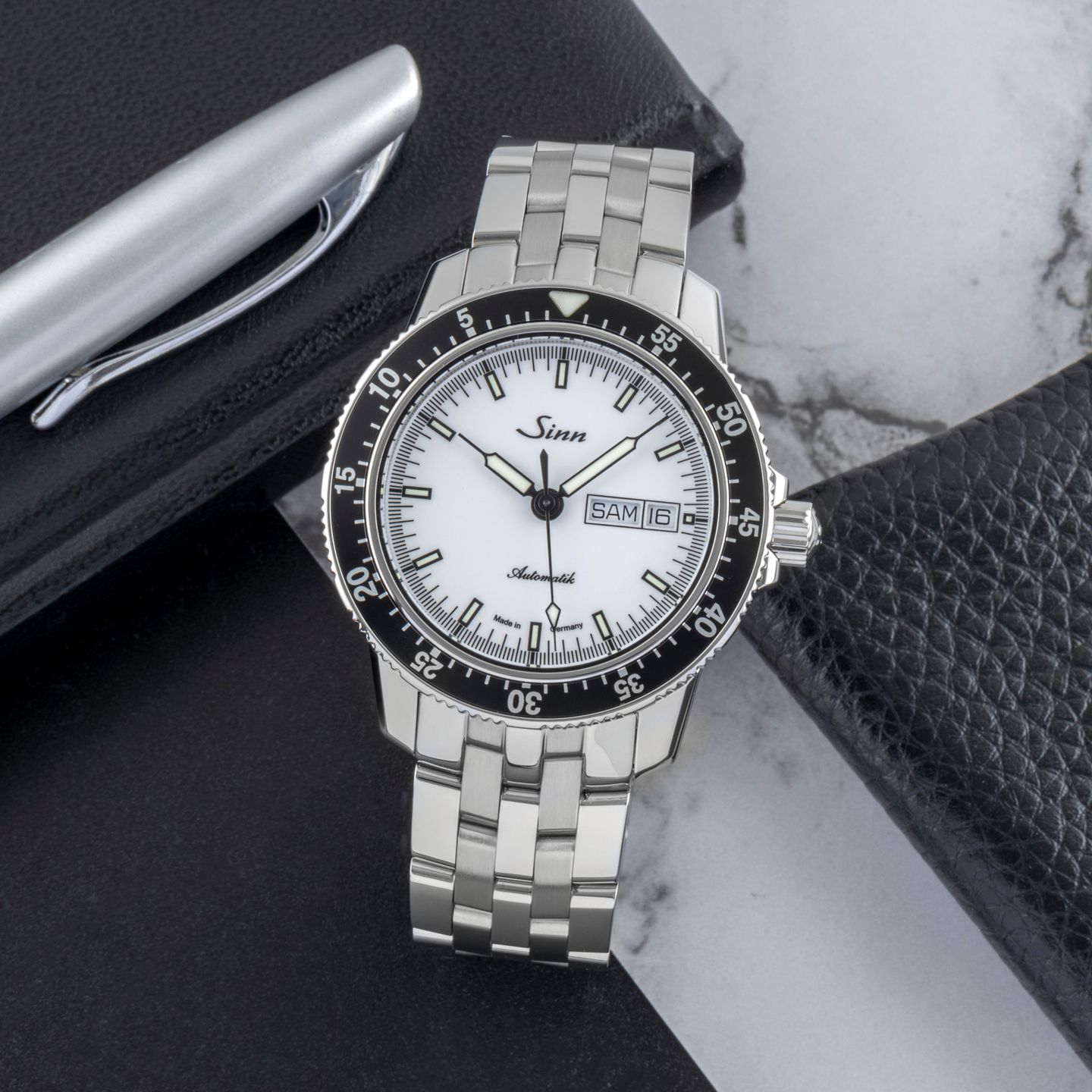 Sinn 104 104.012 - (1/8)