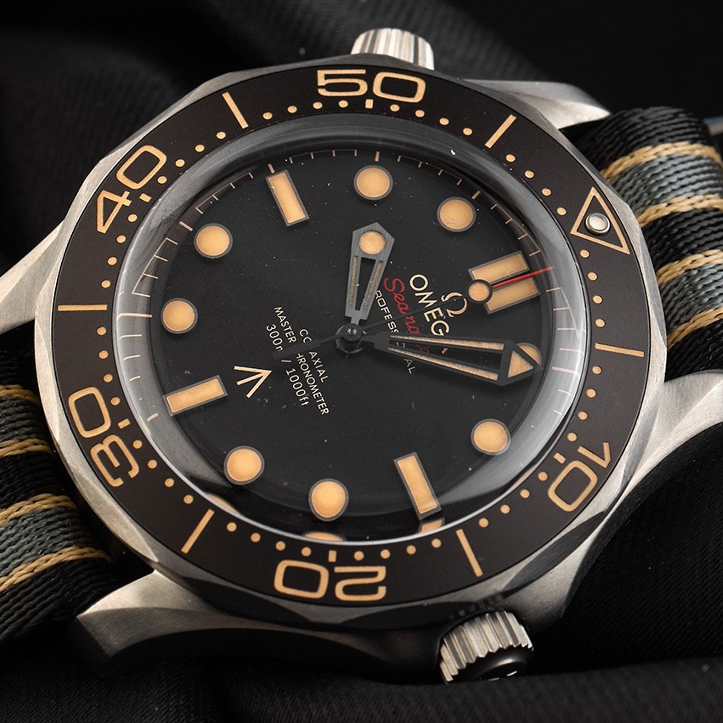 Omega Seamaster Diver 300 M 210.92.42.20.01.001 - (3/7)