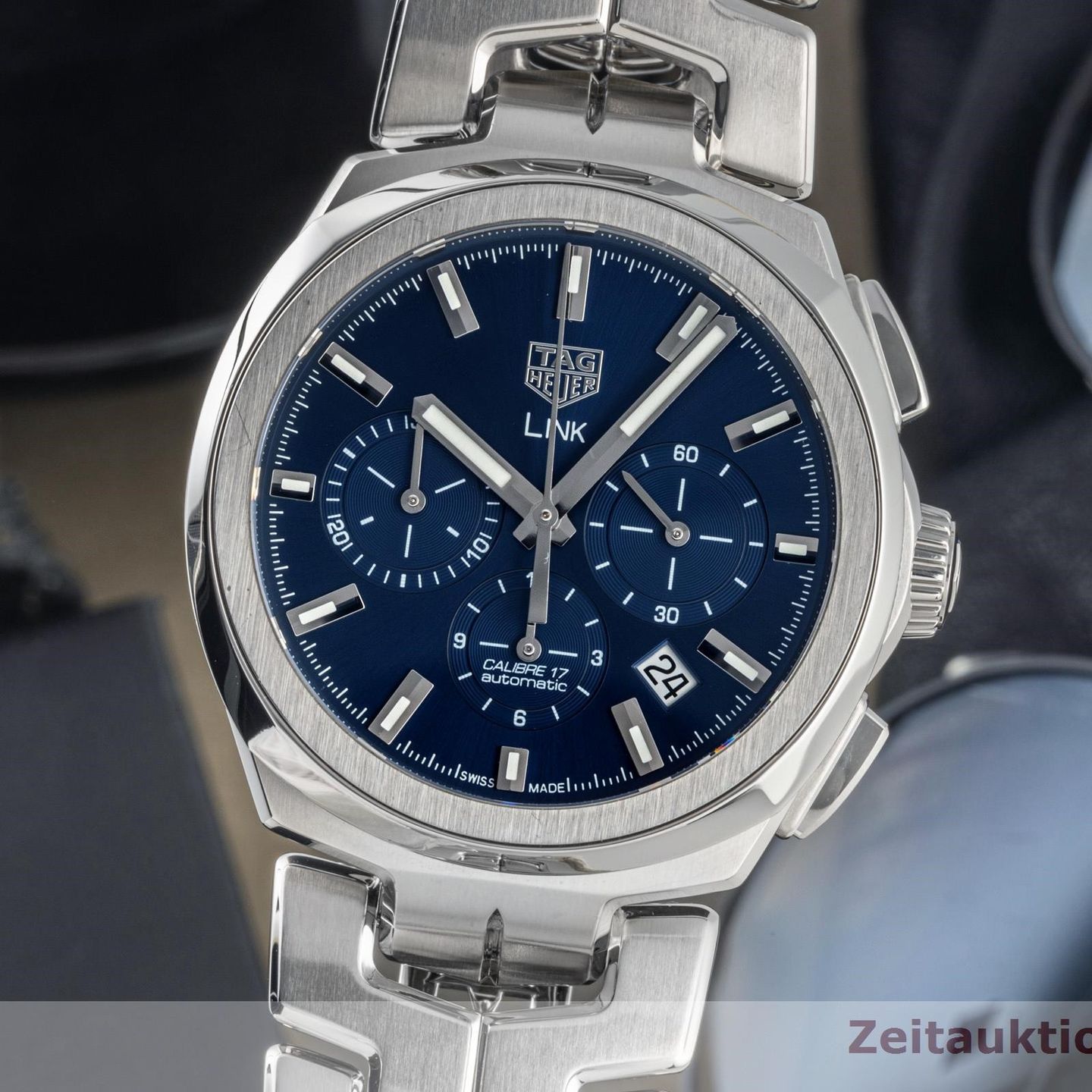 TAG Heuer Link CBC2112.BA0603 (Unknown (random serial)) - Blue dial 41 mm Steel case (3/8)