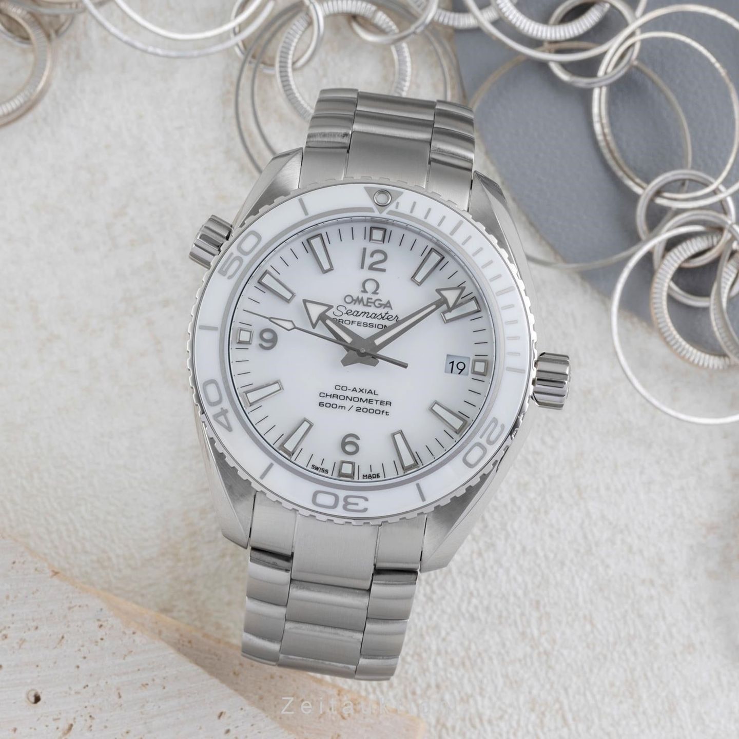 Omega Seamaster Planet Ocean 232.32.42.21.04.001 - (3/8)