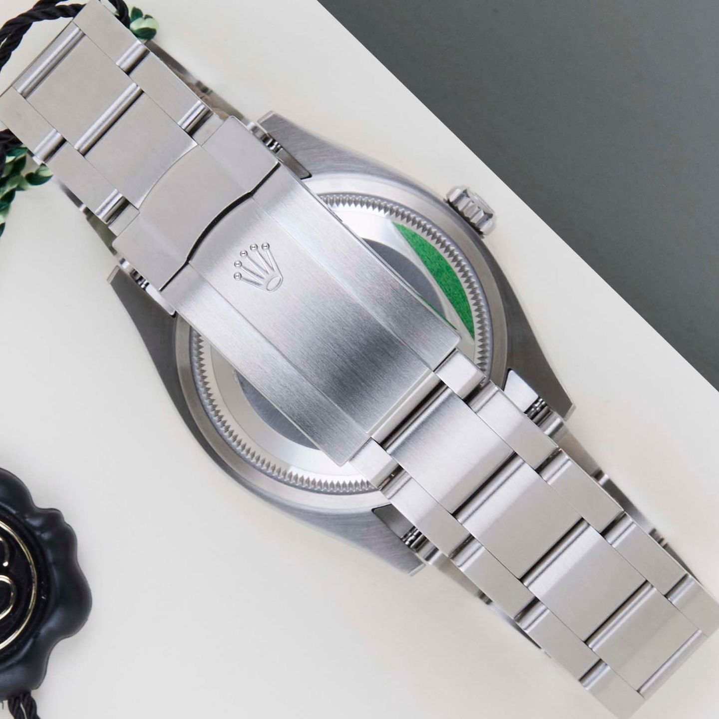 Rolex Oyster Perpetual 36 126000 - (6/8)