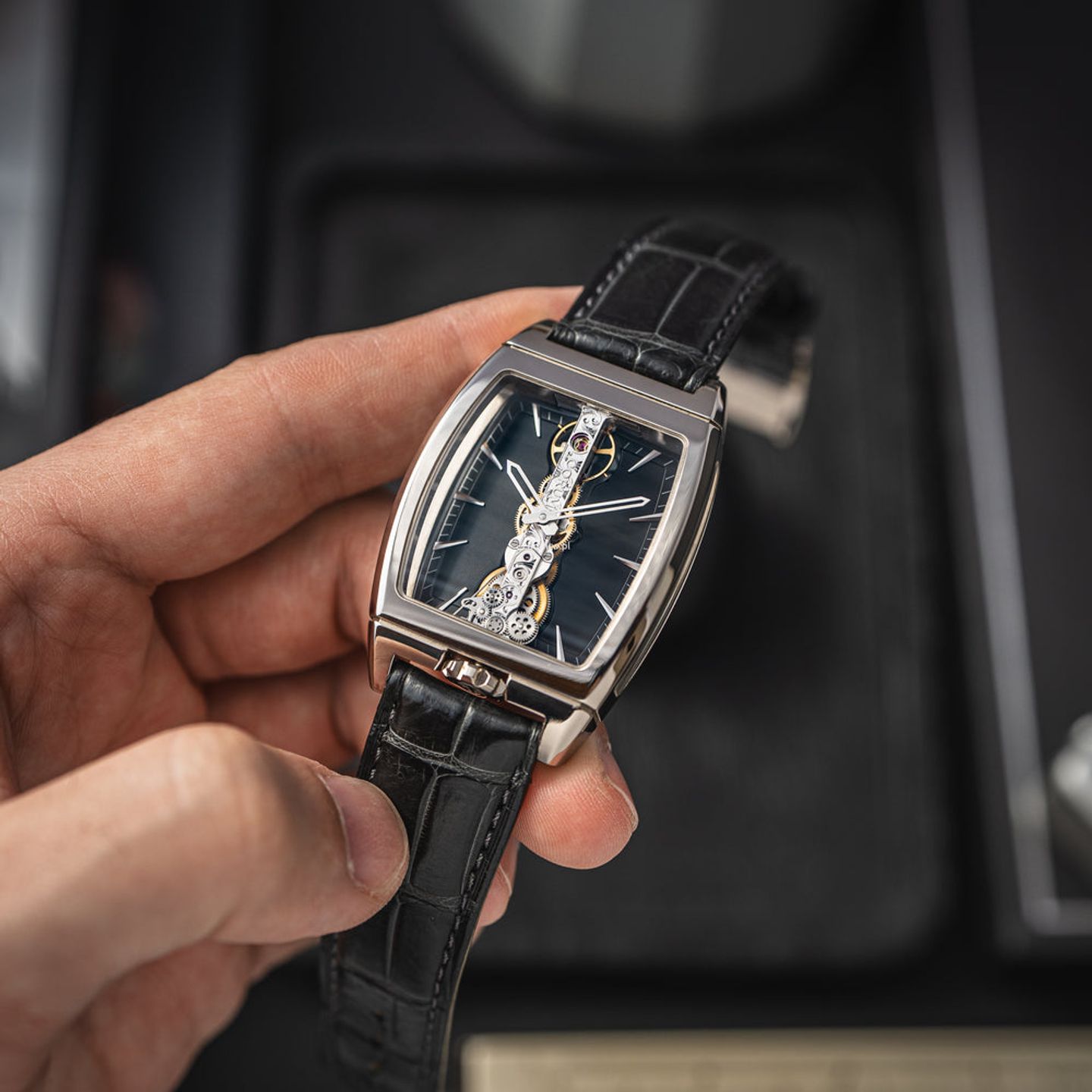 Unknown Unknown 113.150.59/0001 FN01 (2023) - Black dial 51 mm White Gold case (2/8)