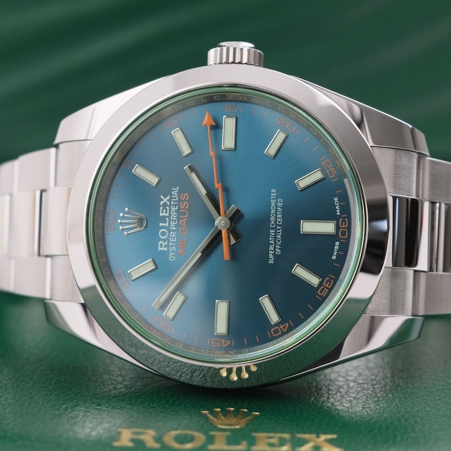 Rolex Milgauss 116400GV - (4/8)