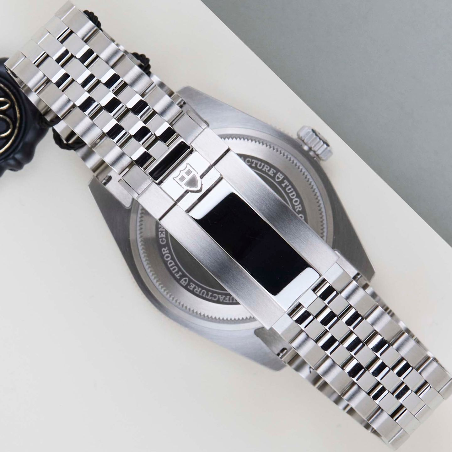Tudor Black Bay 41 7941A1A0RU - (6/8)
