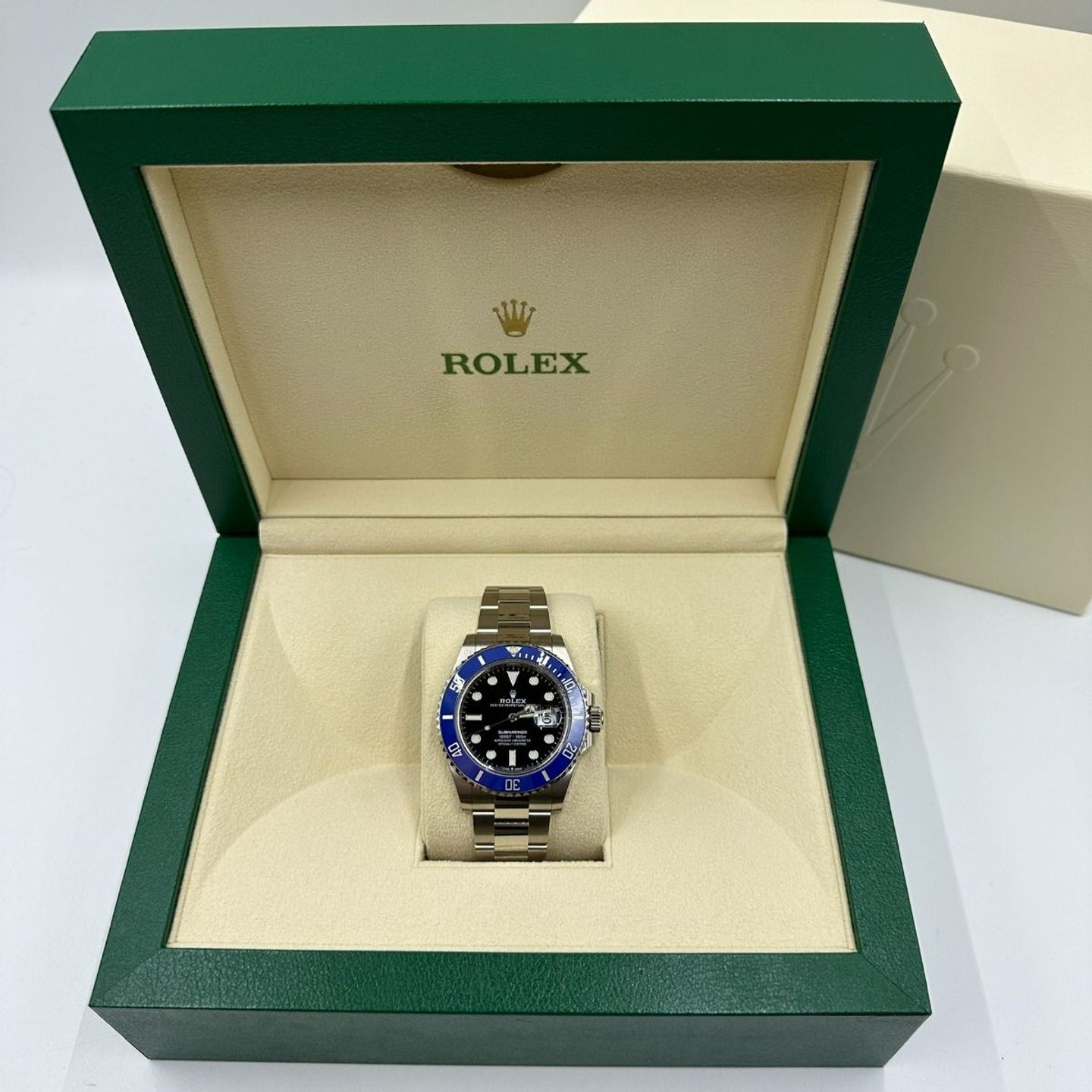 Rolex Submariner Date 126619LB (2021) - Black dial 41 mm White Gold case (3/8)