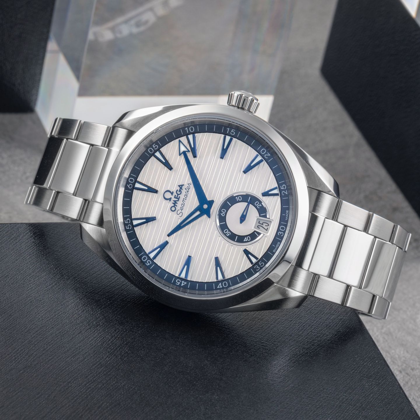 Omega Seamaster Aqua Terra 220.10.41.21.02.004 - (2/8)