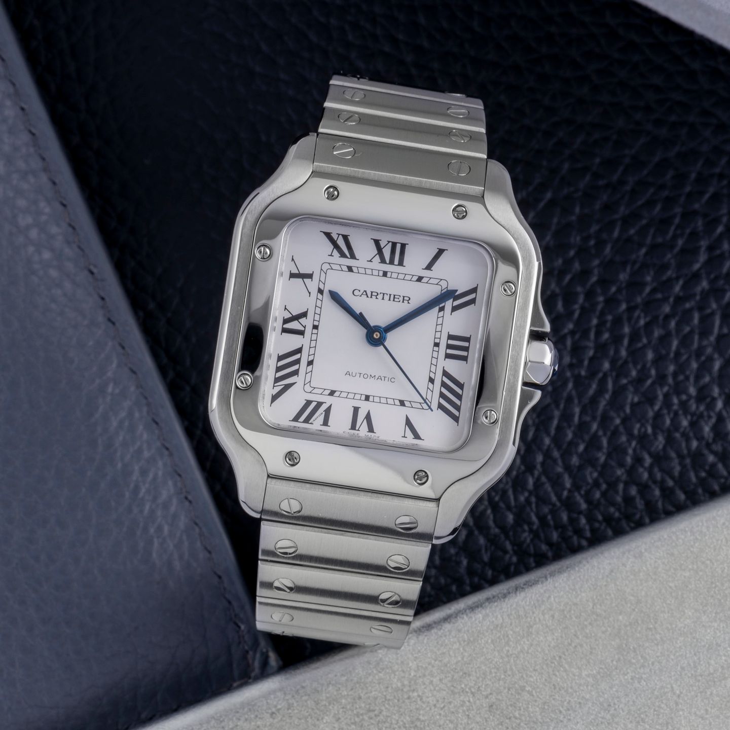Cartier Santos WSSA0010 (Unknown (random serial)) - Silver dial 35 mm Steel case (1/8)