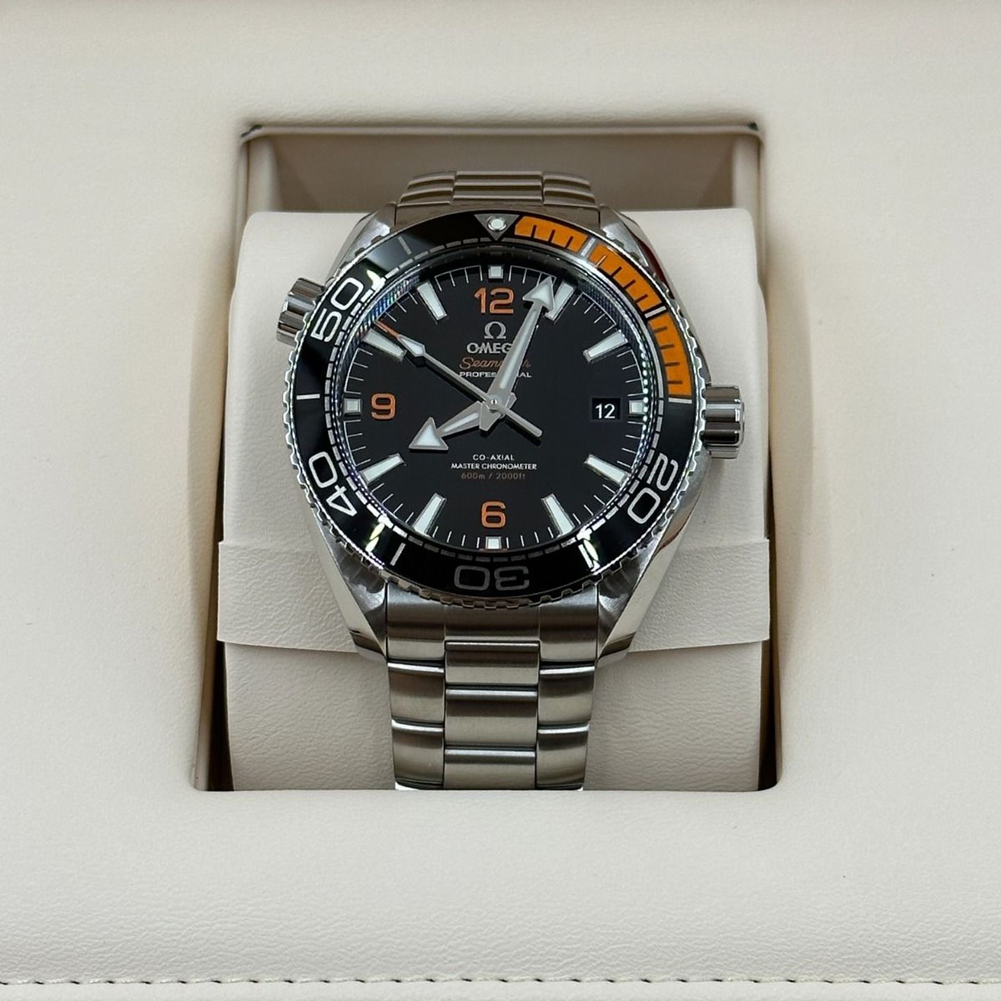 Omega Seamaster Planet Ocean 215.30.44.21.01.002 - (5/8)