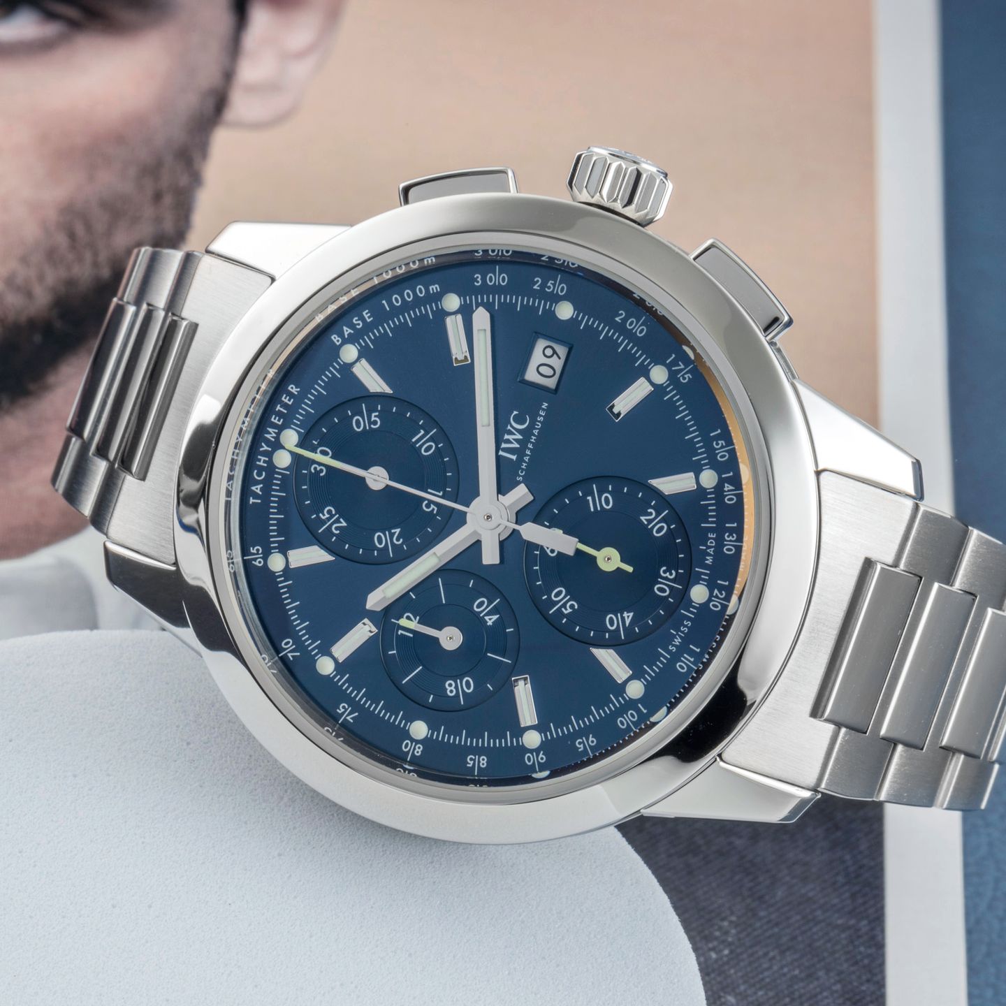 IWC Ingenieur Chronograph IW380802 (Onbekend (willekeurig serienummer)) - Zilver wijzerplaat 42mm Staal (2/8)