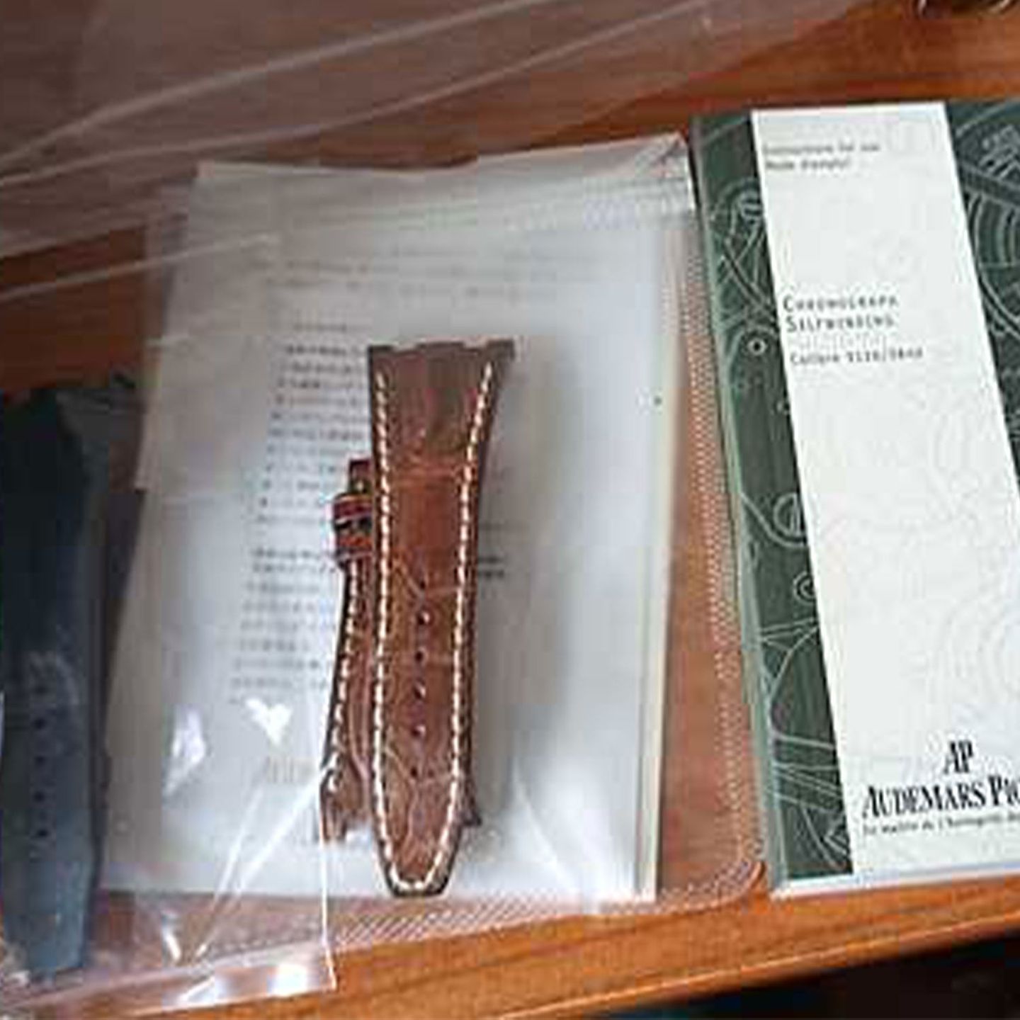 Audemars Piguet Royal Oak Offshore Chronograph Volcano 26170ST.OO.D091CR.01 - (4/4)