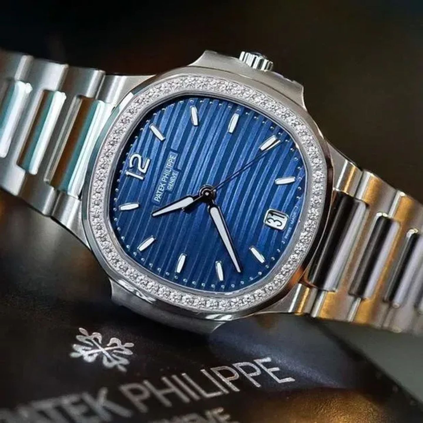 Patek Philippe Nautilus 7118/1A-001 - (6/6)