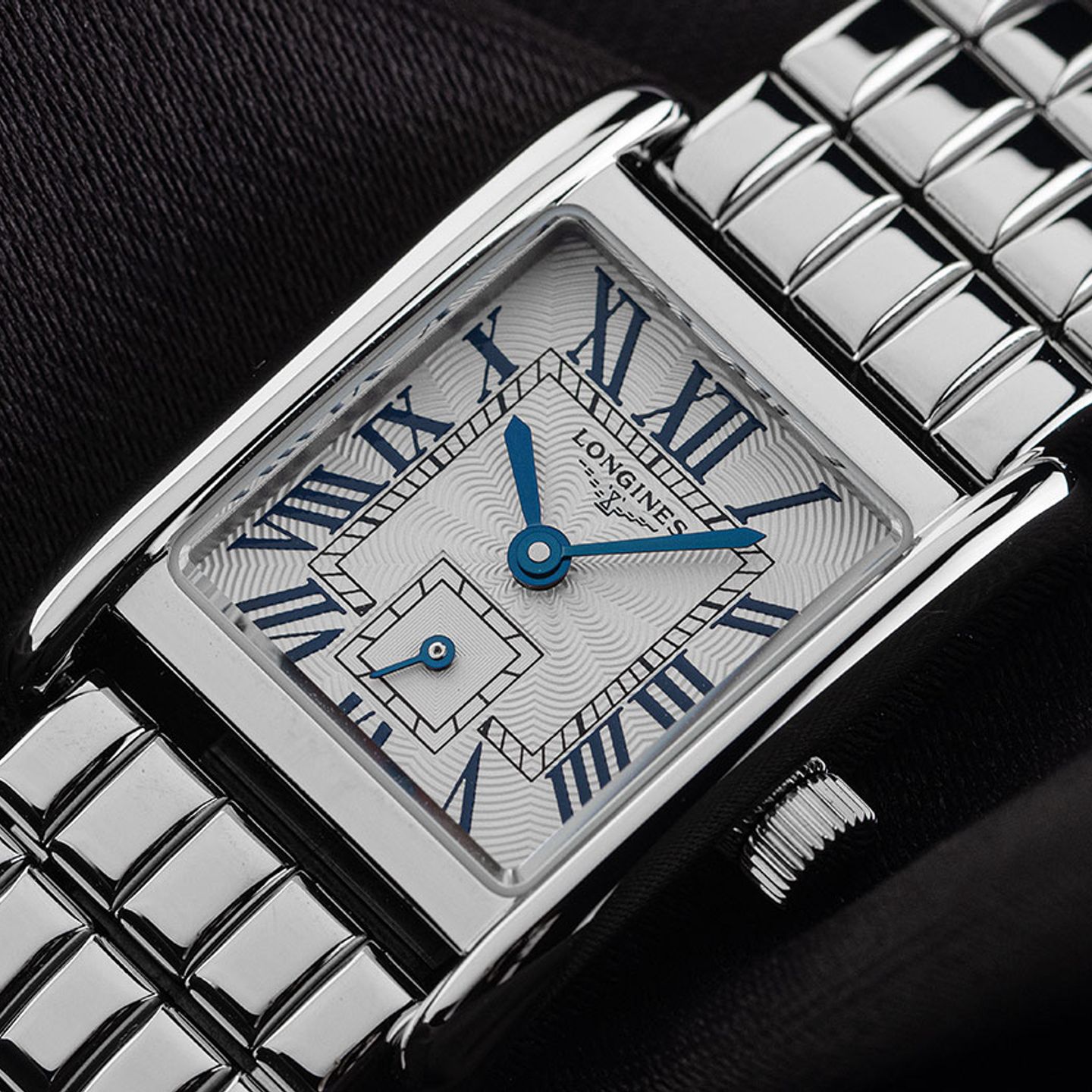 Longines DolceVita L5.200.4.71.6 (2025) - White dial 29 mm Steel case (3/7)